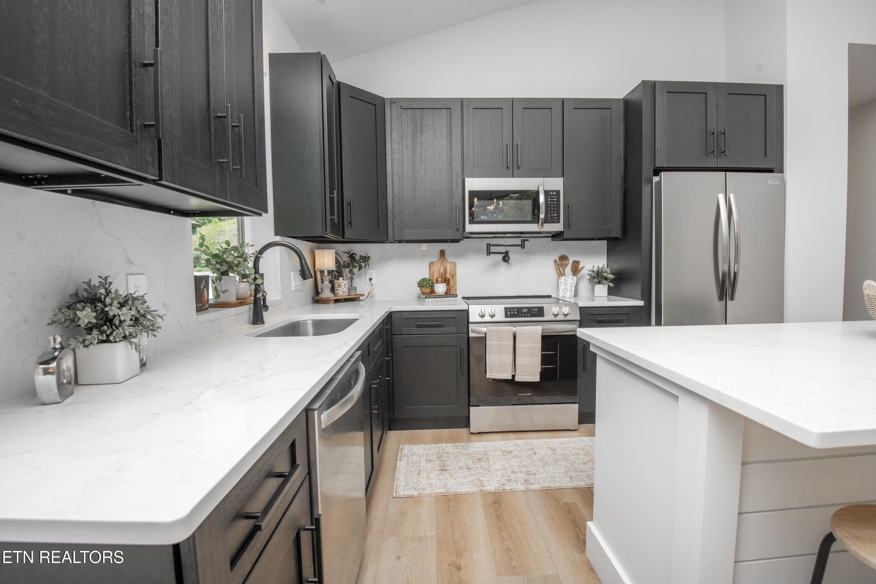 2329 Rock Gardens Drive Sevierville TN 37876