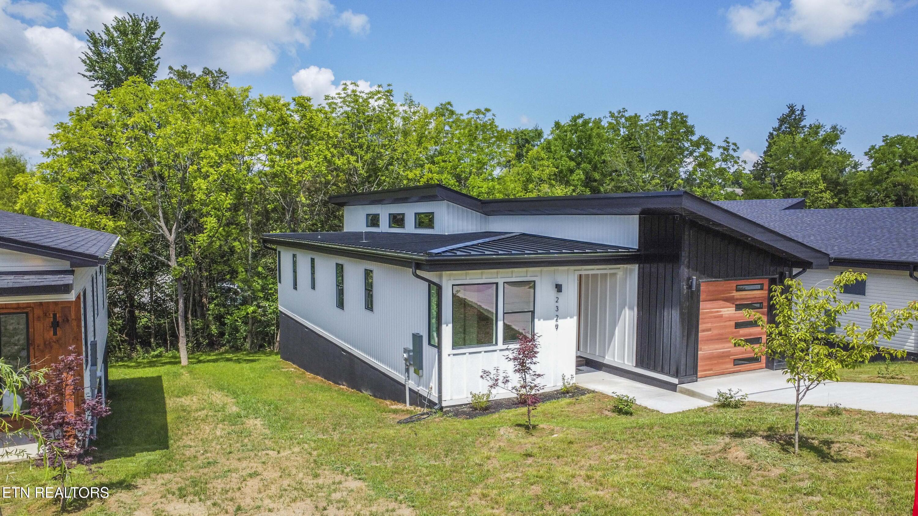 2329 Rock Gardens Drive Sevierville TN 37876