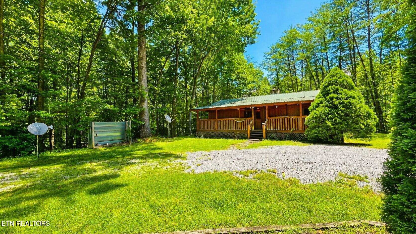 2950 Grassy Branch Loop Sevierville TN 37876