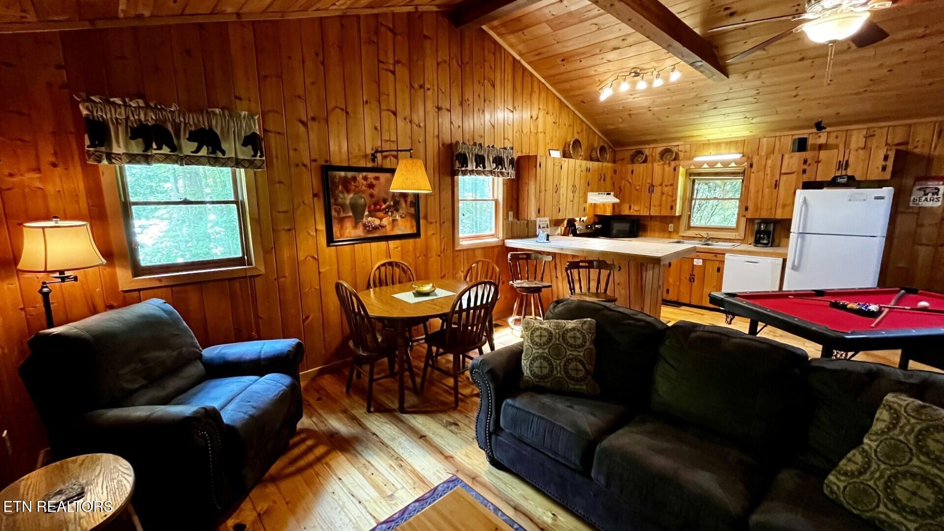 2950 Grassy Branch Loop Sevierville TN 37876