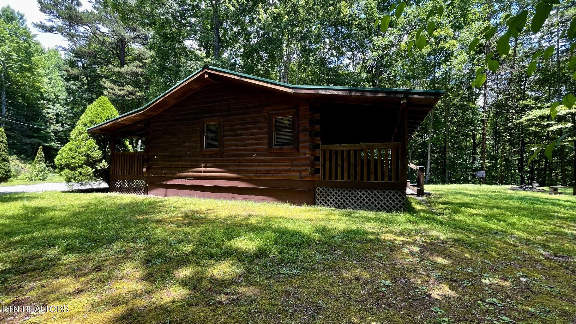 2950 Grassy Branch Loop Sevierville TN 37876