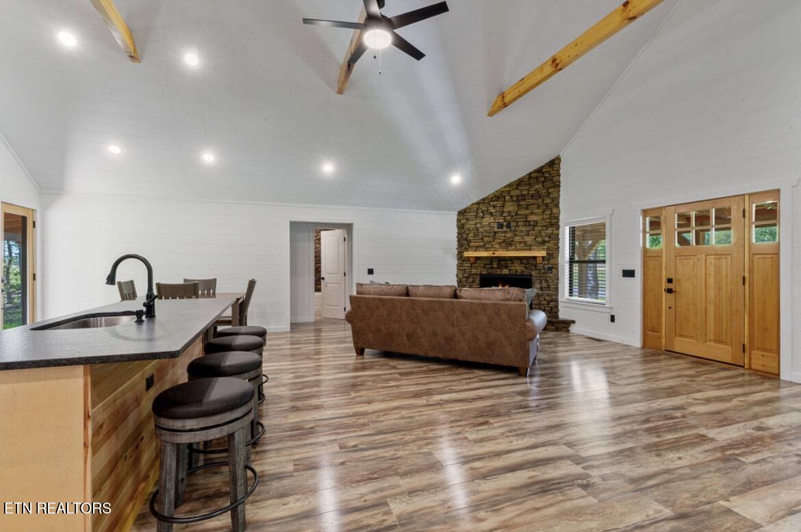 231 Sunset Boulevard White Pine TN 37890