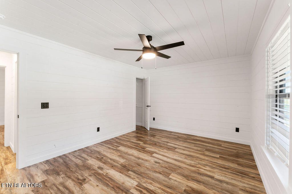 231 Sunset Boulevard White Pine TN 37890