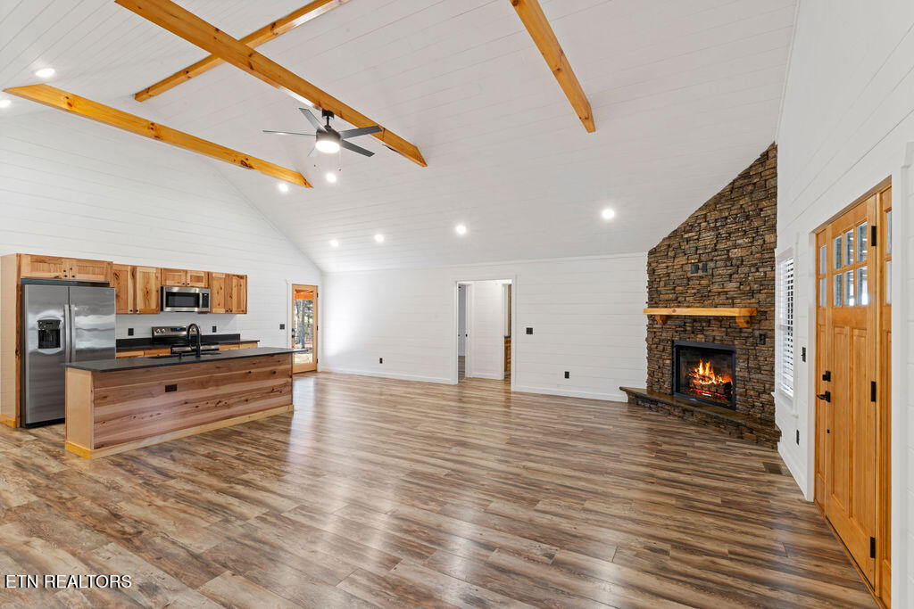 231 Sunset Boulevard White Pine TN 37890