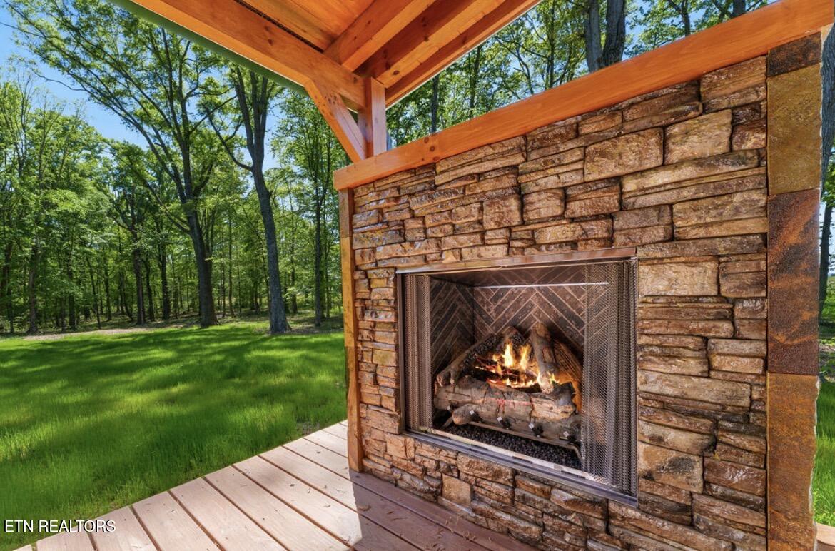 231 Sunset Boulevard White Pine TN 37890