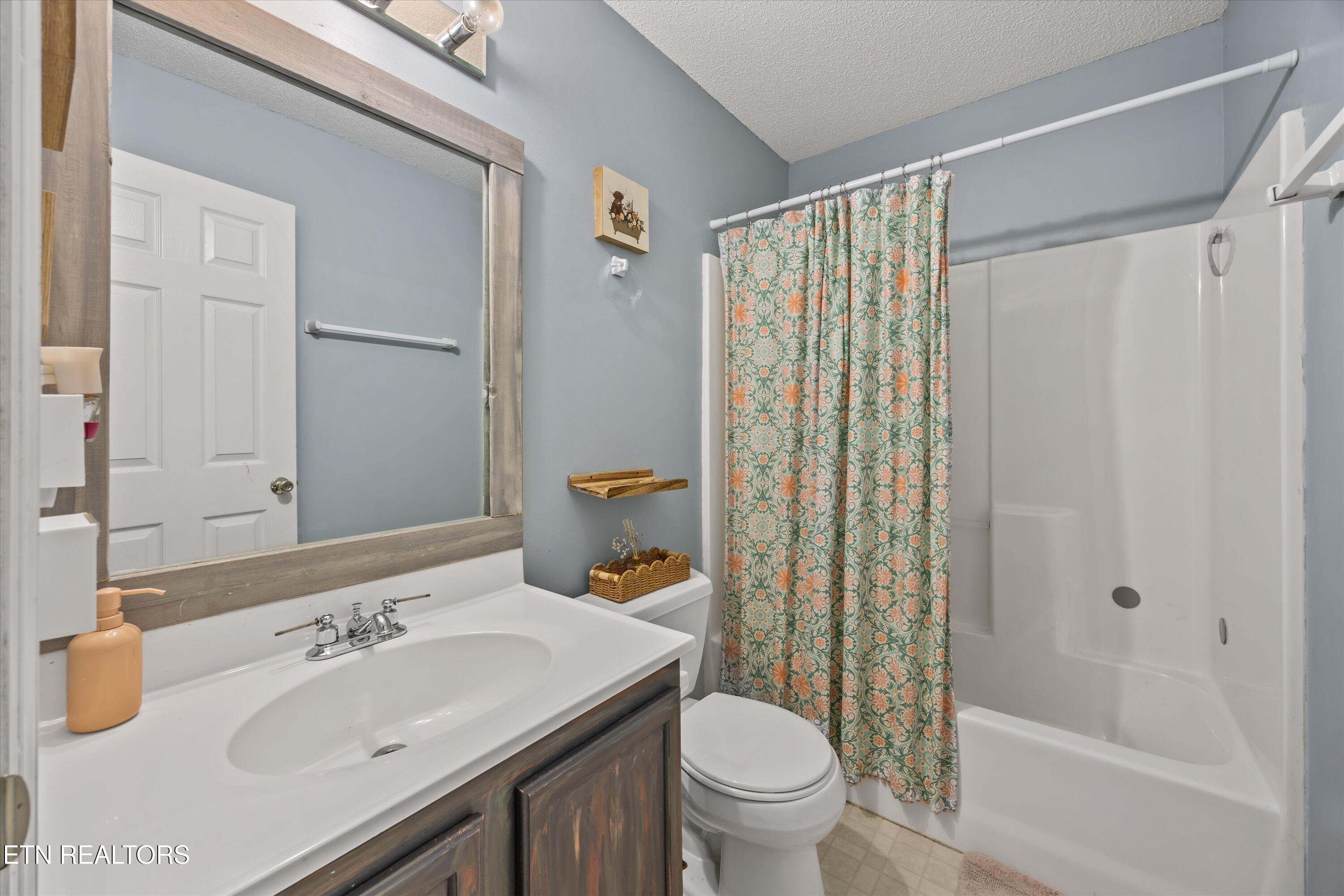 215 Gadwall Lane Maryville TN 37801