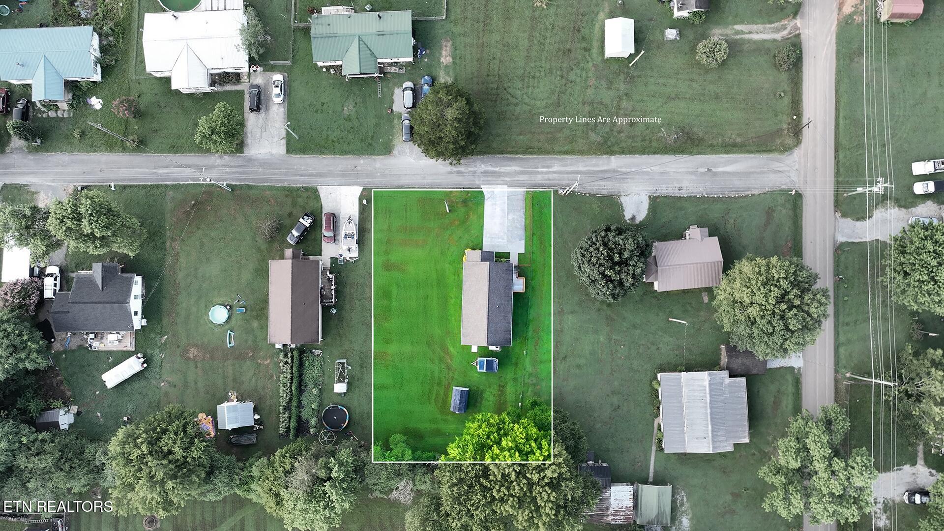 19 Mckinney Street Englewood TN 37329