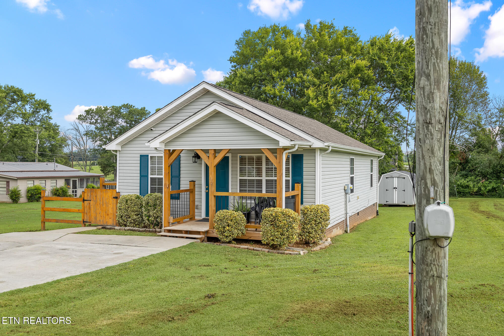 19 Mckinney Street Englewood TN 37329