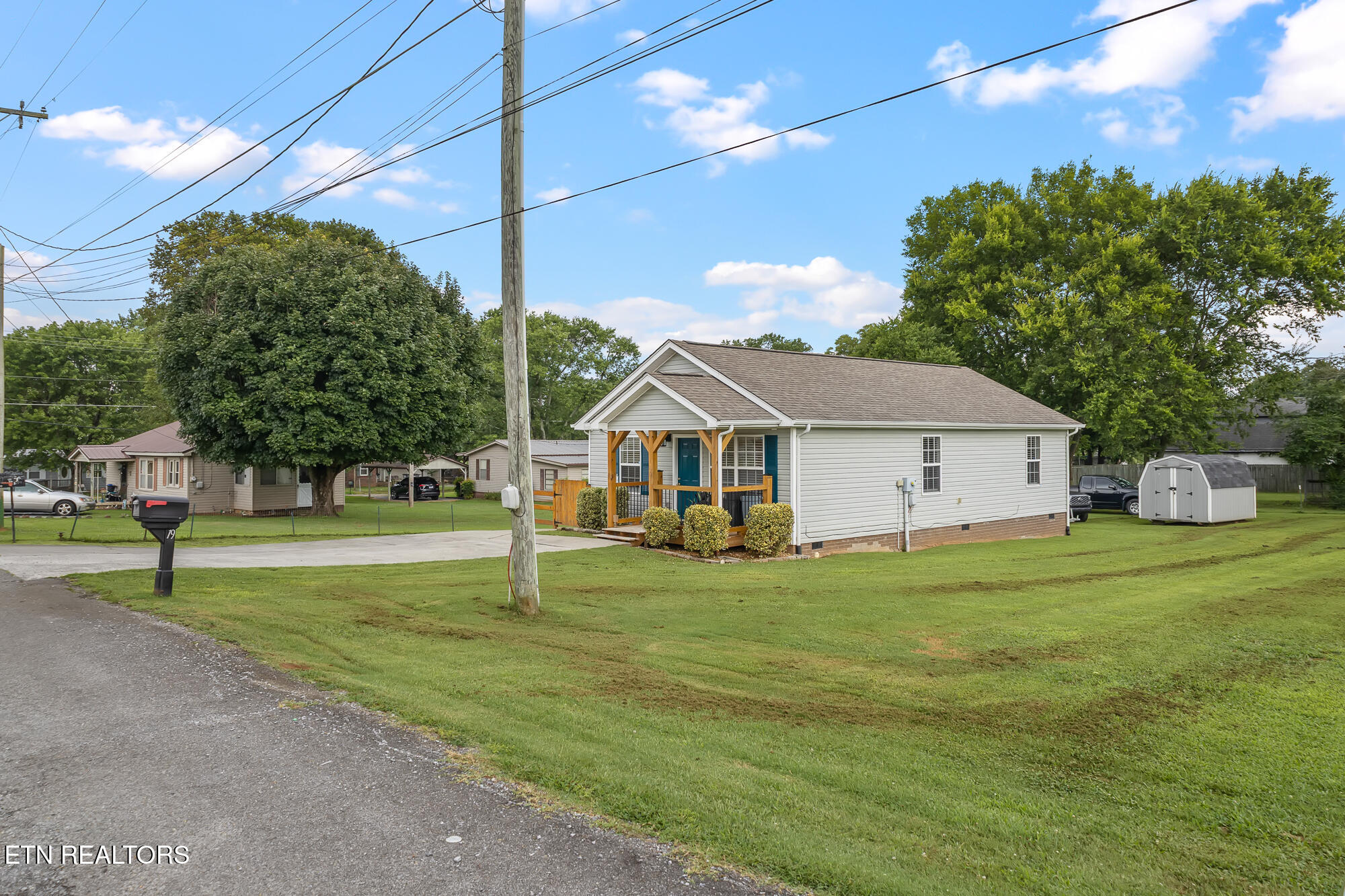 19 Mckinney Street Englewood TN 37329