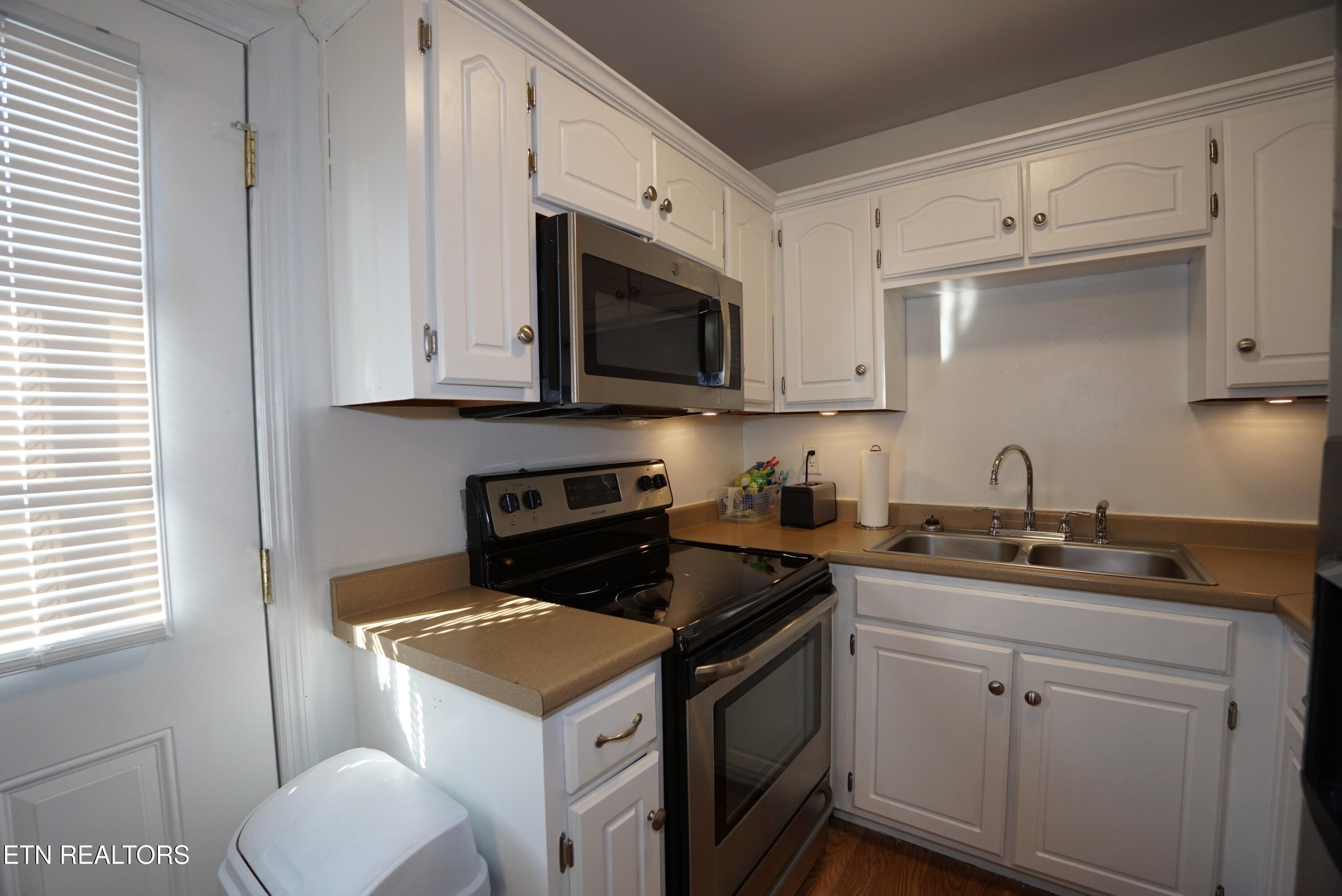 19 Mckinney Street Englewood TN 37329