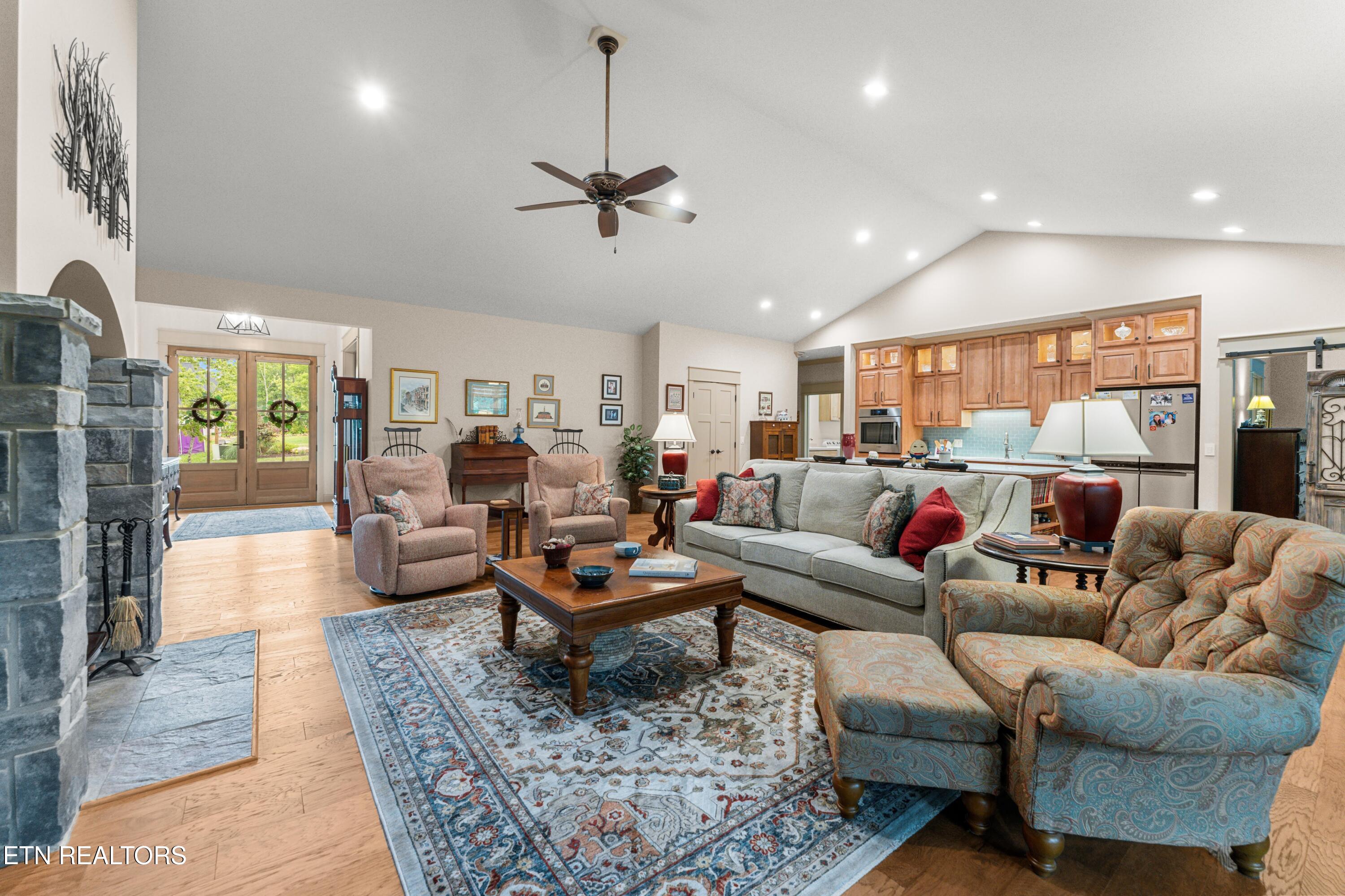 143 Chestnut Ridge Lane Crossville TN 38558