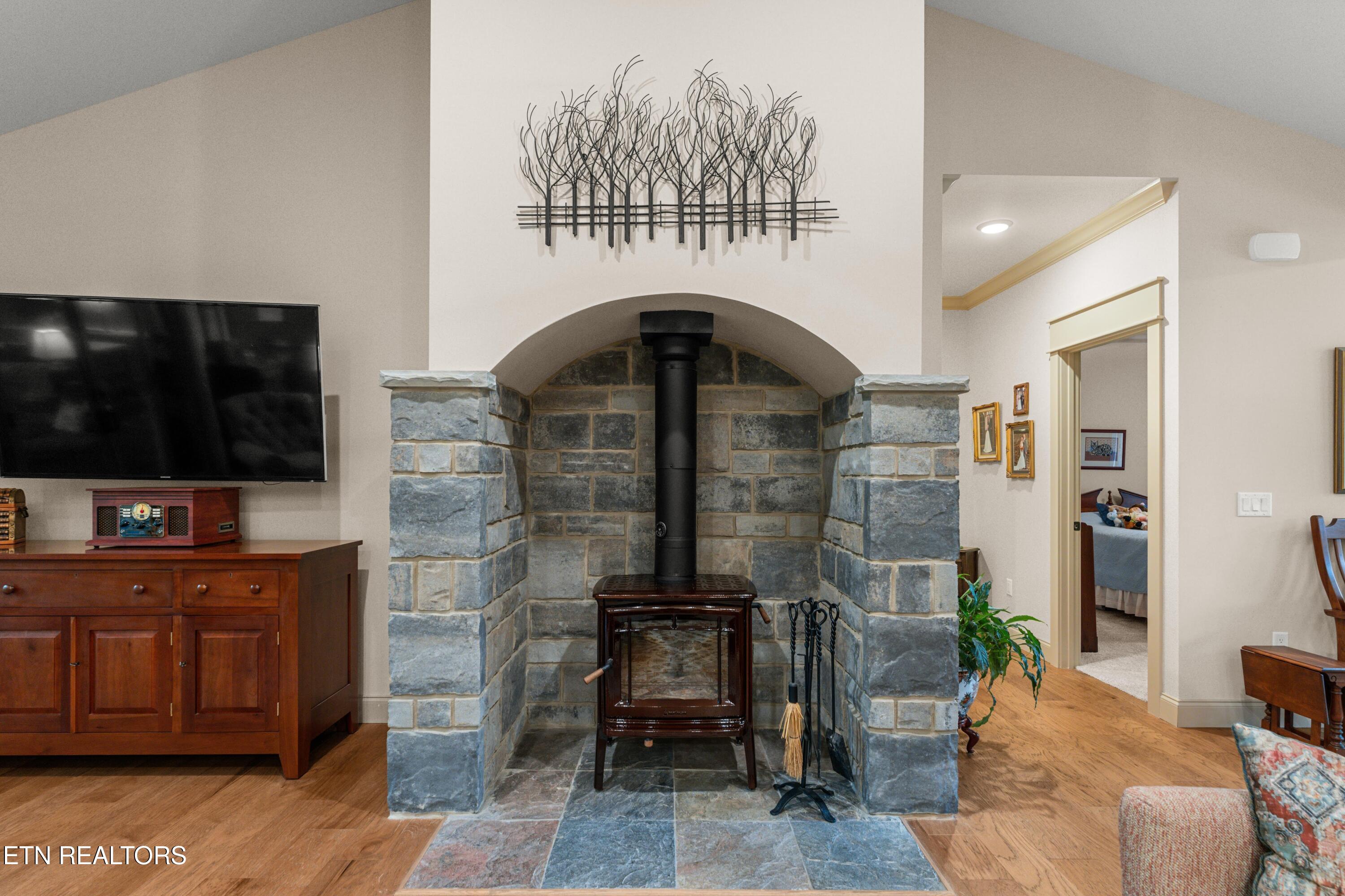 143 Chestnut Ridge Lane Crossville TN 38558