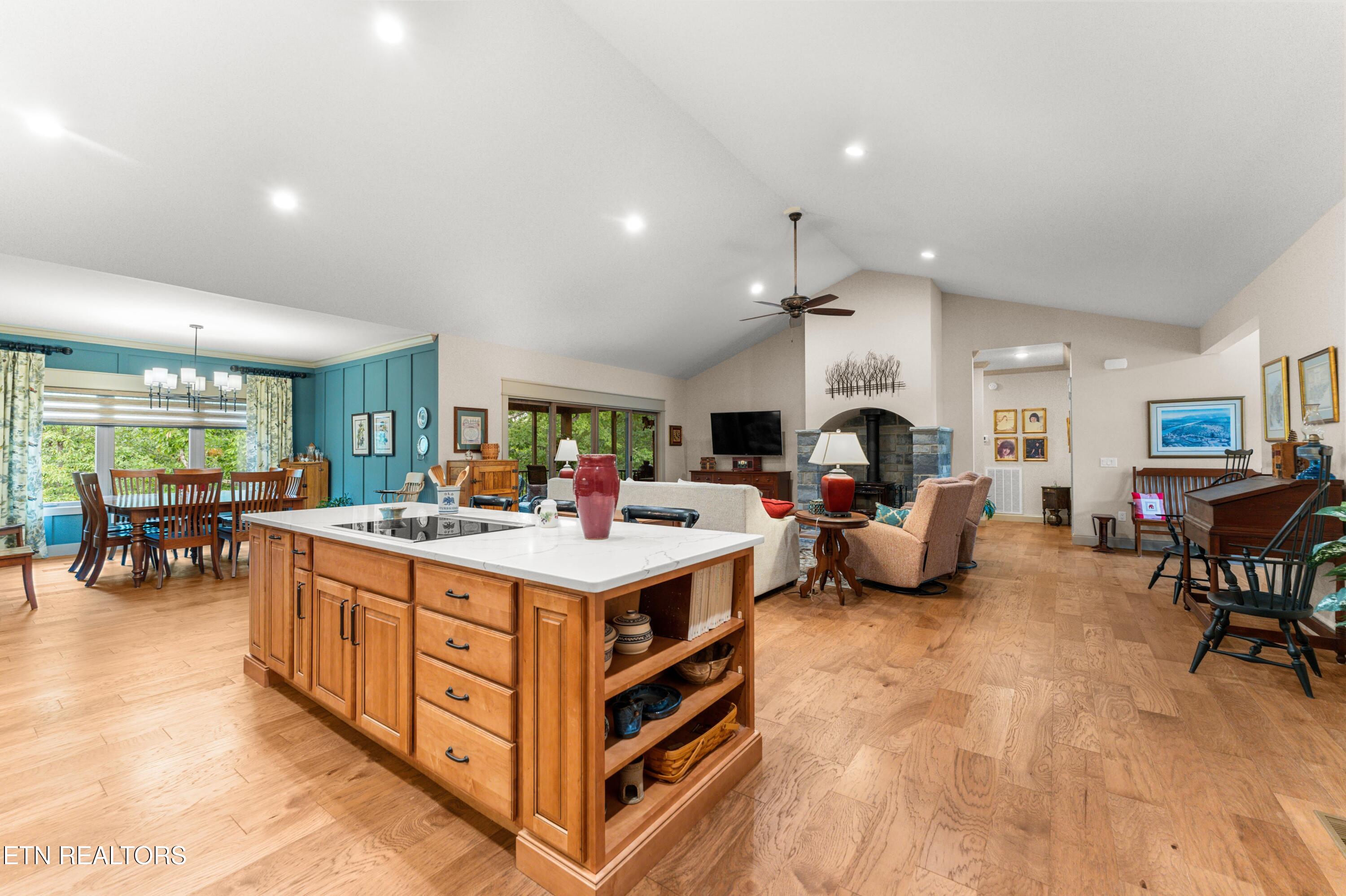 143 Chestnut Ridge Lane Crossville TN 38558