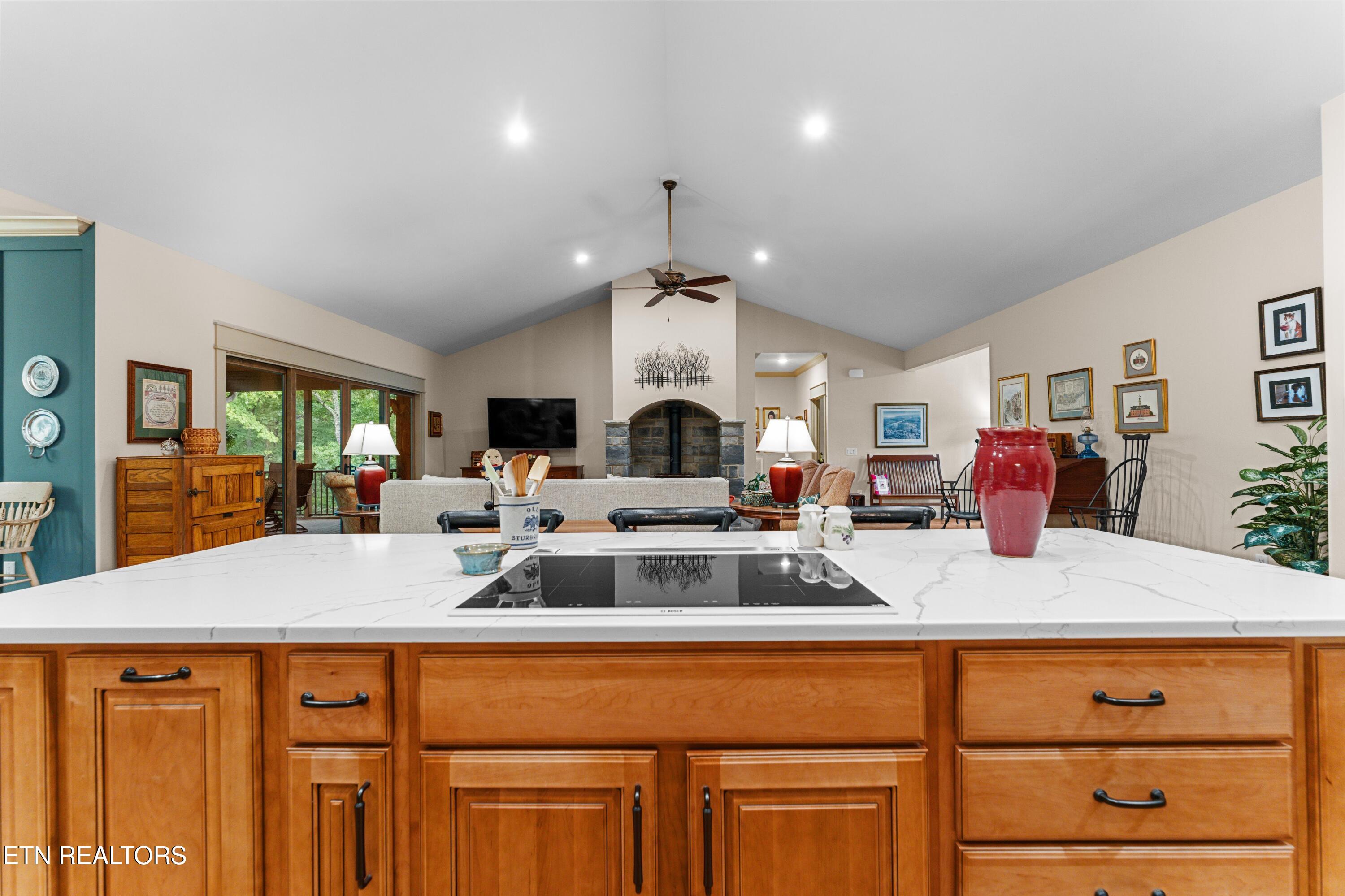 143 Chestnut Ridge Lane Crossville TN 38558