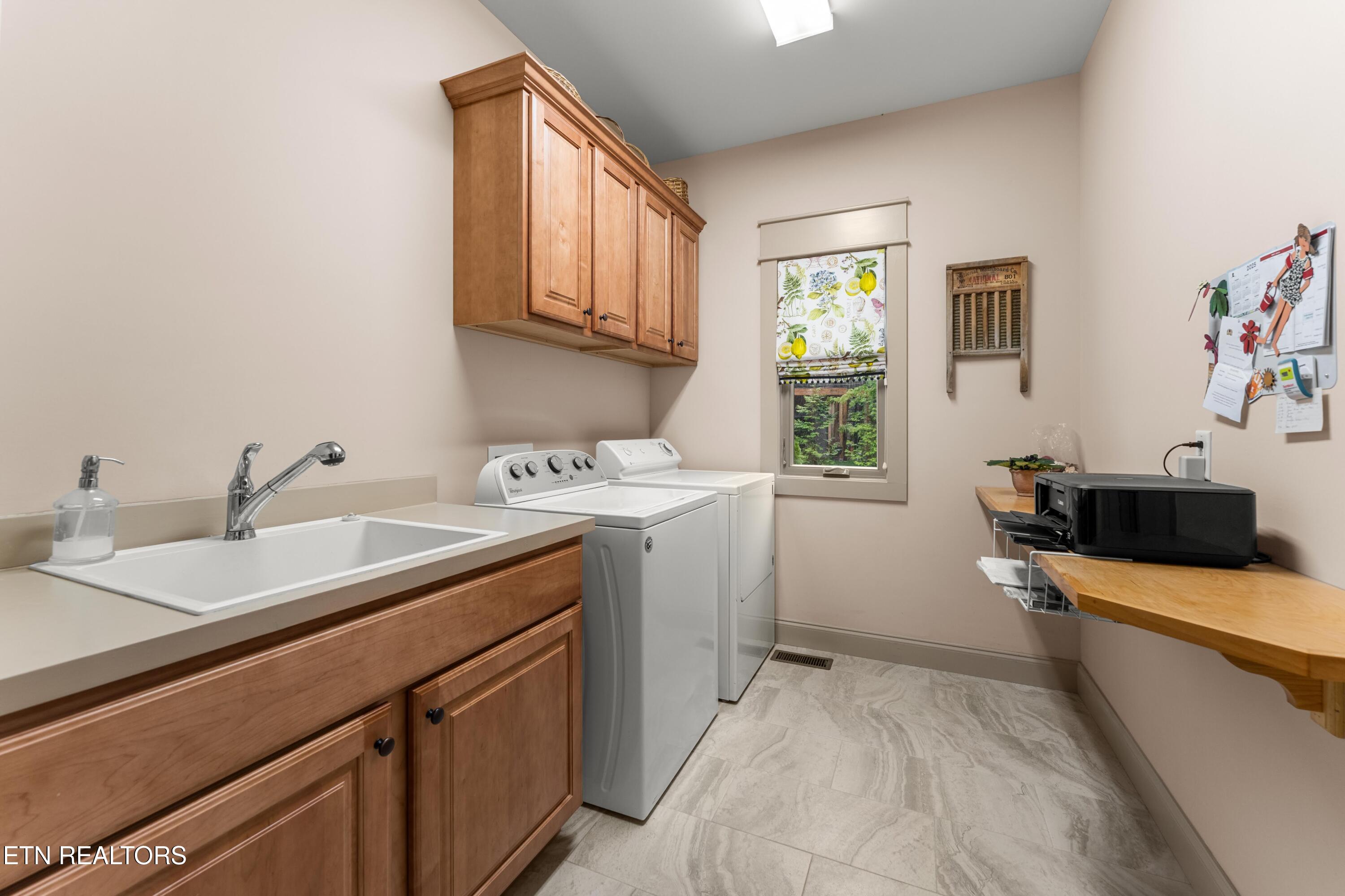 143 Chestnut Ridge Lane Crossville TN 38558