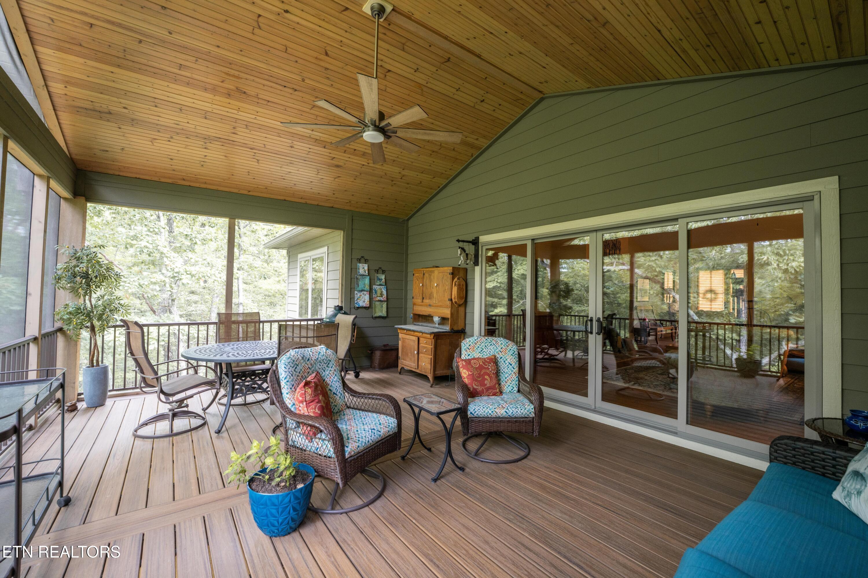 143 Chestnut Ridge Lane Crossville TN 38558
