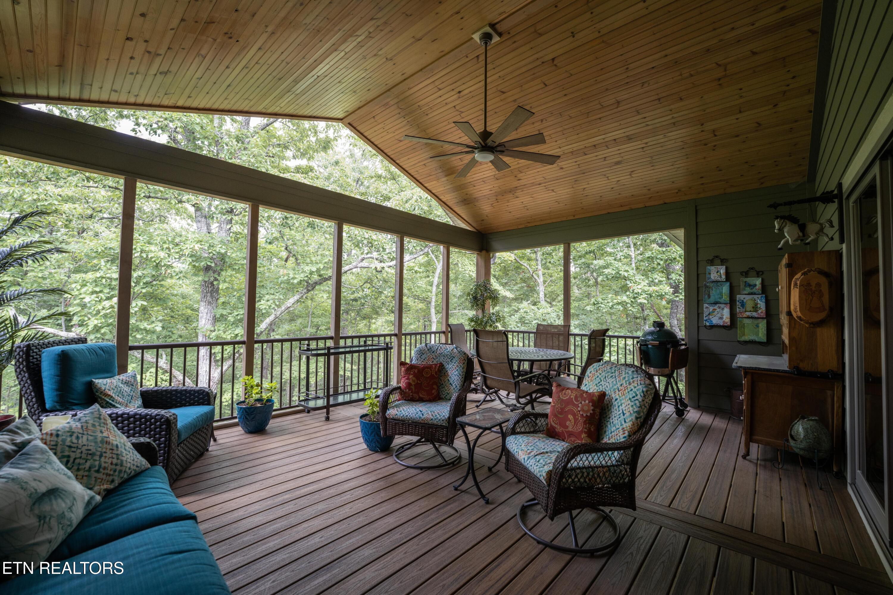 143 Chestnut Ridge Lane Crossville TN 38558