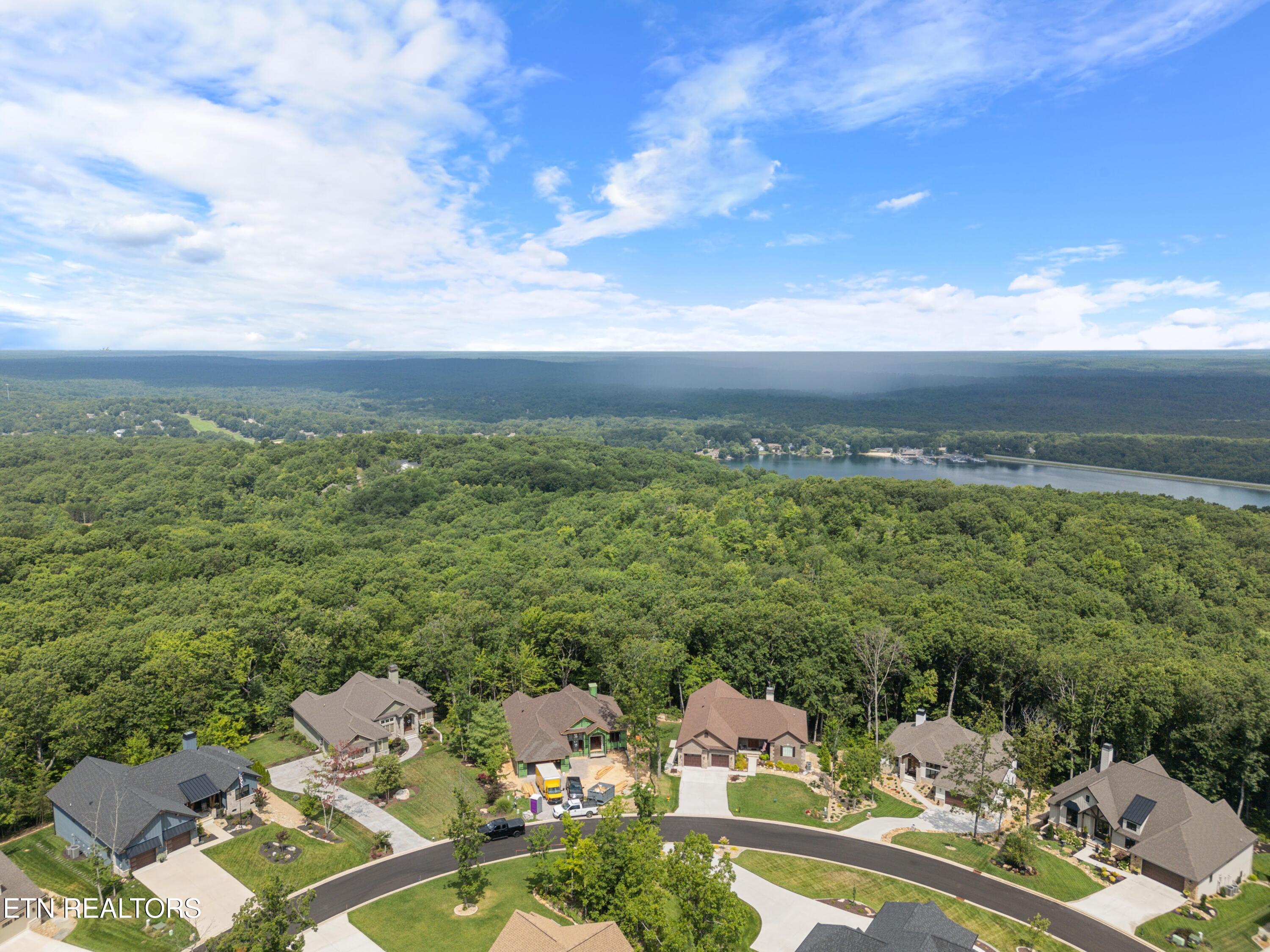 143 Chestnut Ridge Lane Crossville TN 38558