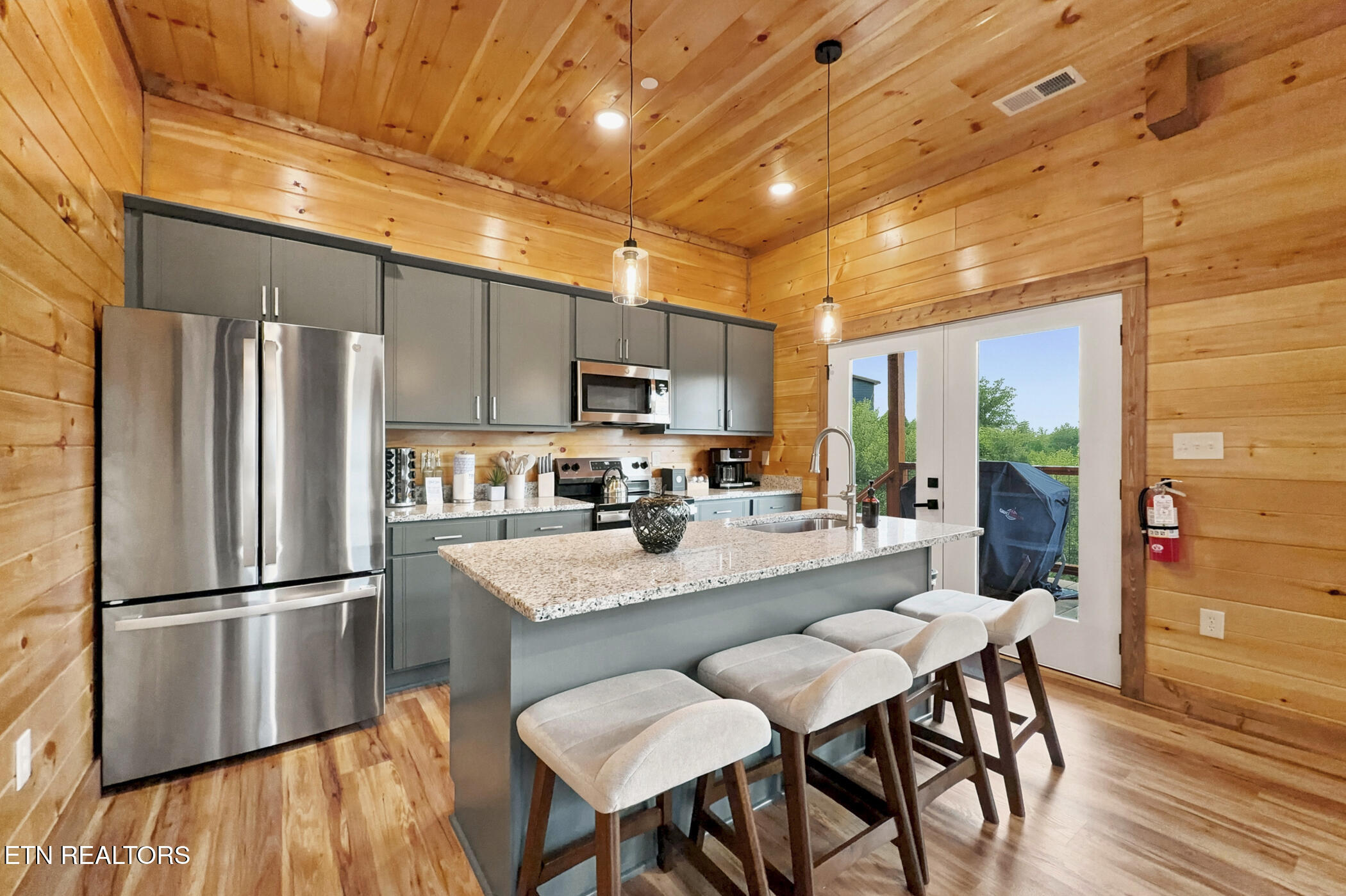 1579 Rainbow Ridge Way Sevierville TN 37862