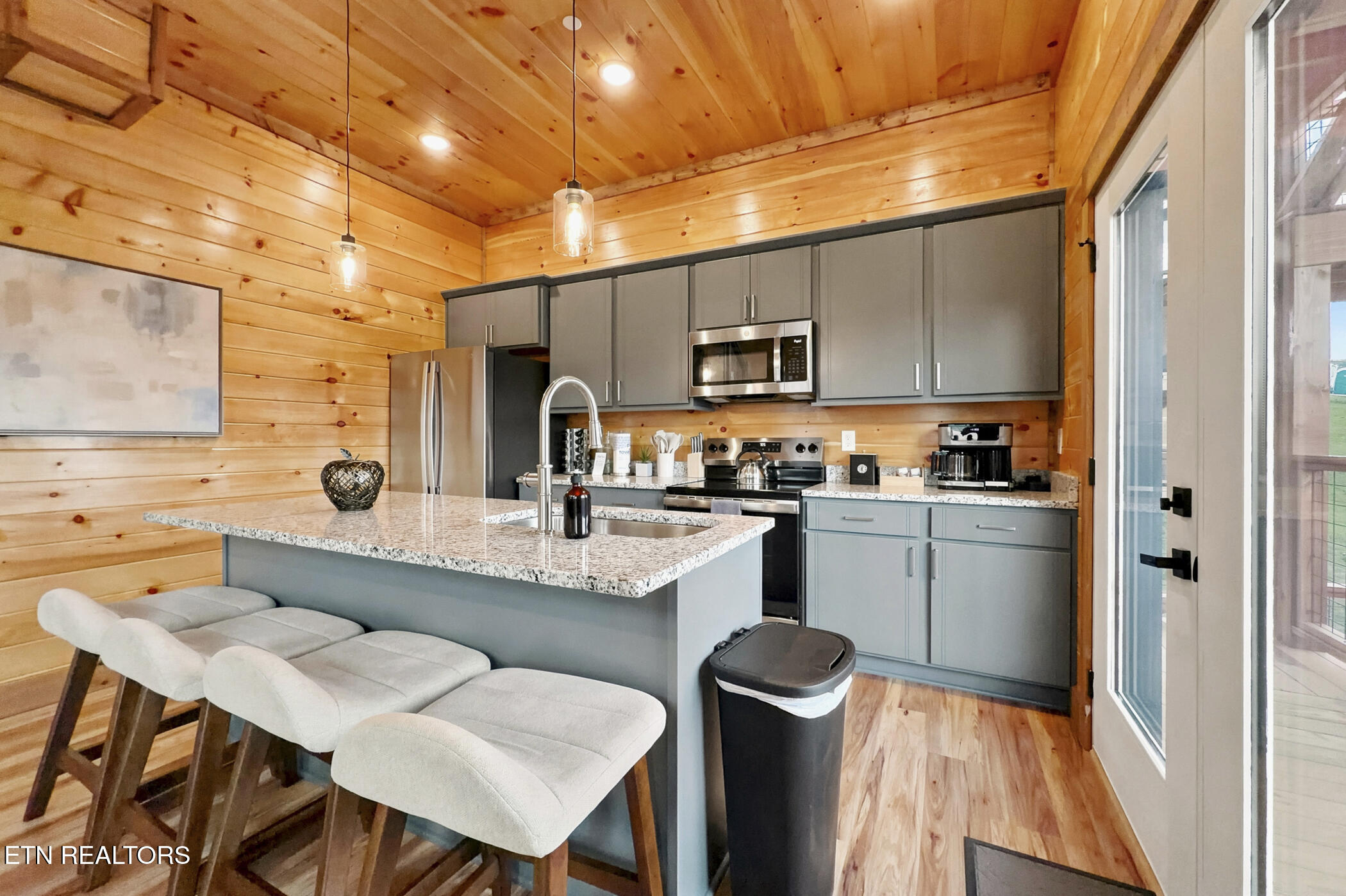 1579 Rainbow Ridge Way Sevierville TN 37862