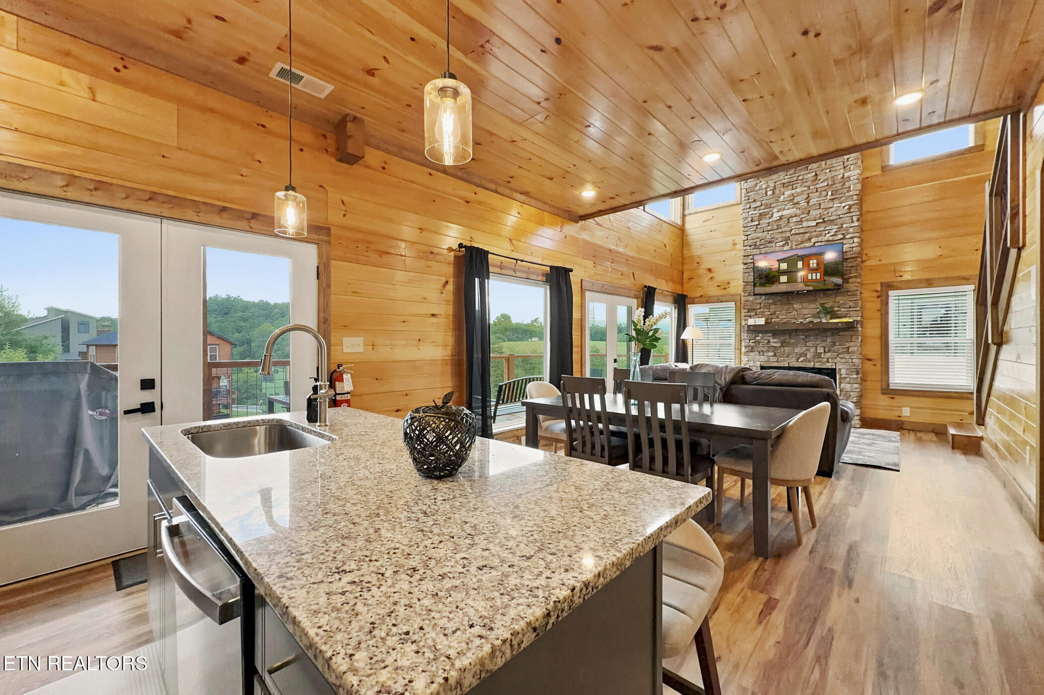 1579 Rainbow Ridge Way Sevierville TN 37862