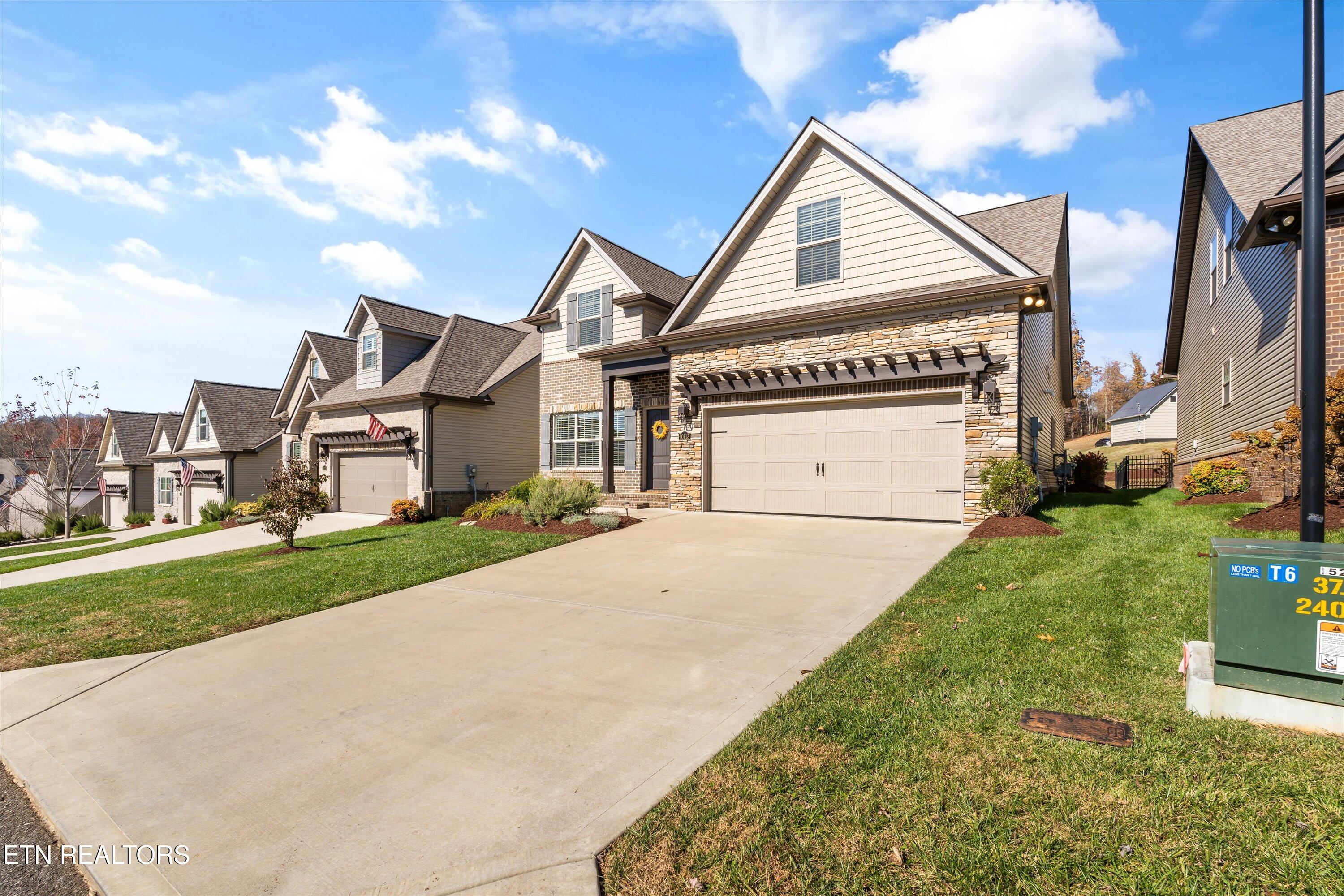 10113 Songbird Lane Knoxville TN 37931