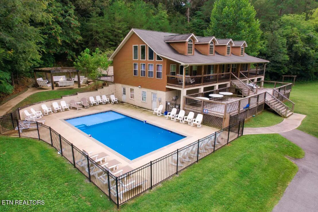 665 Gists Creek Road Sevierville TN 37876