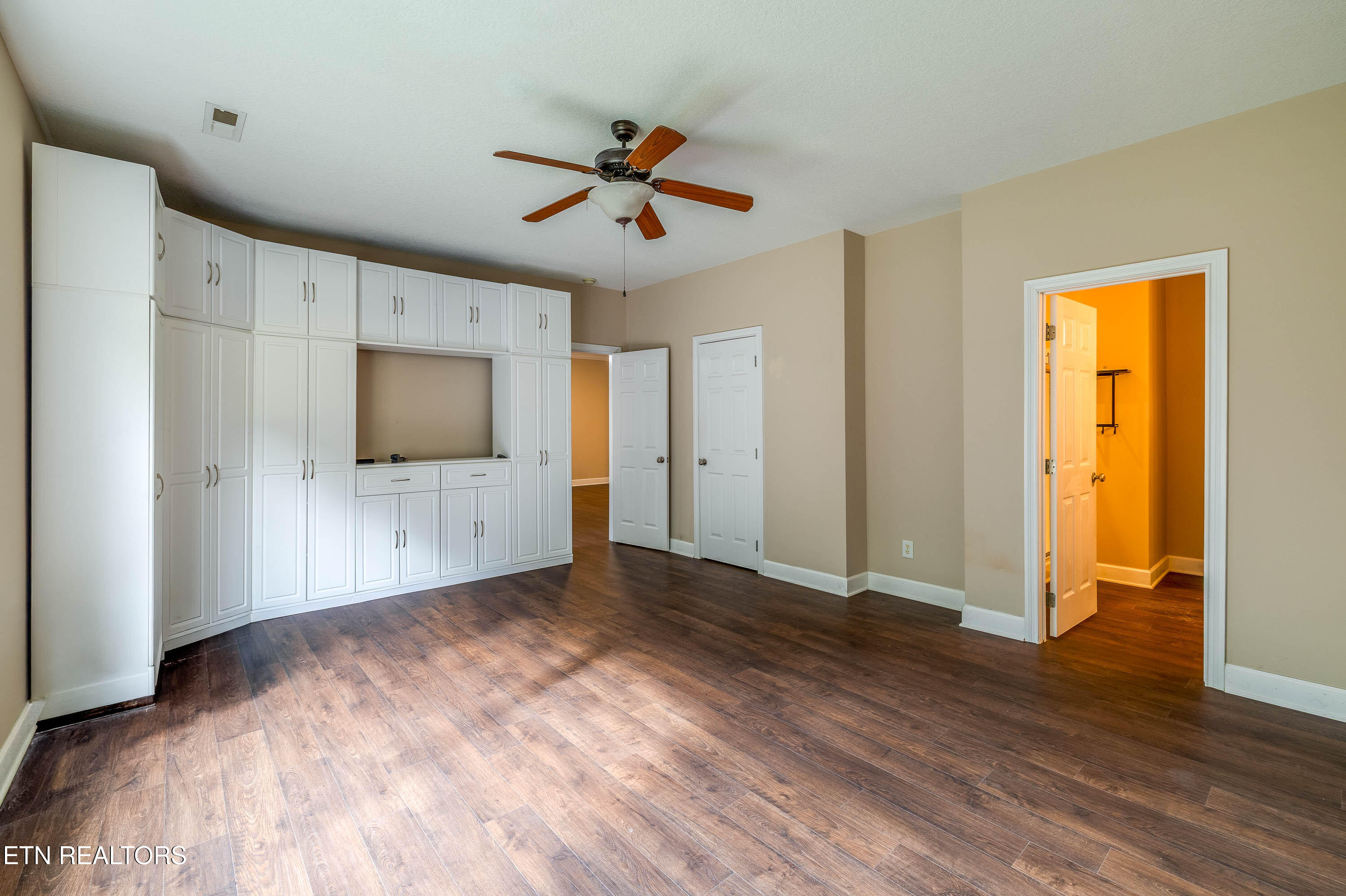 7032 Pemmbrooke Shire Lane Knoxville TN 37909