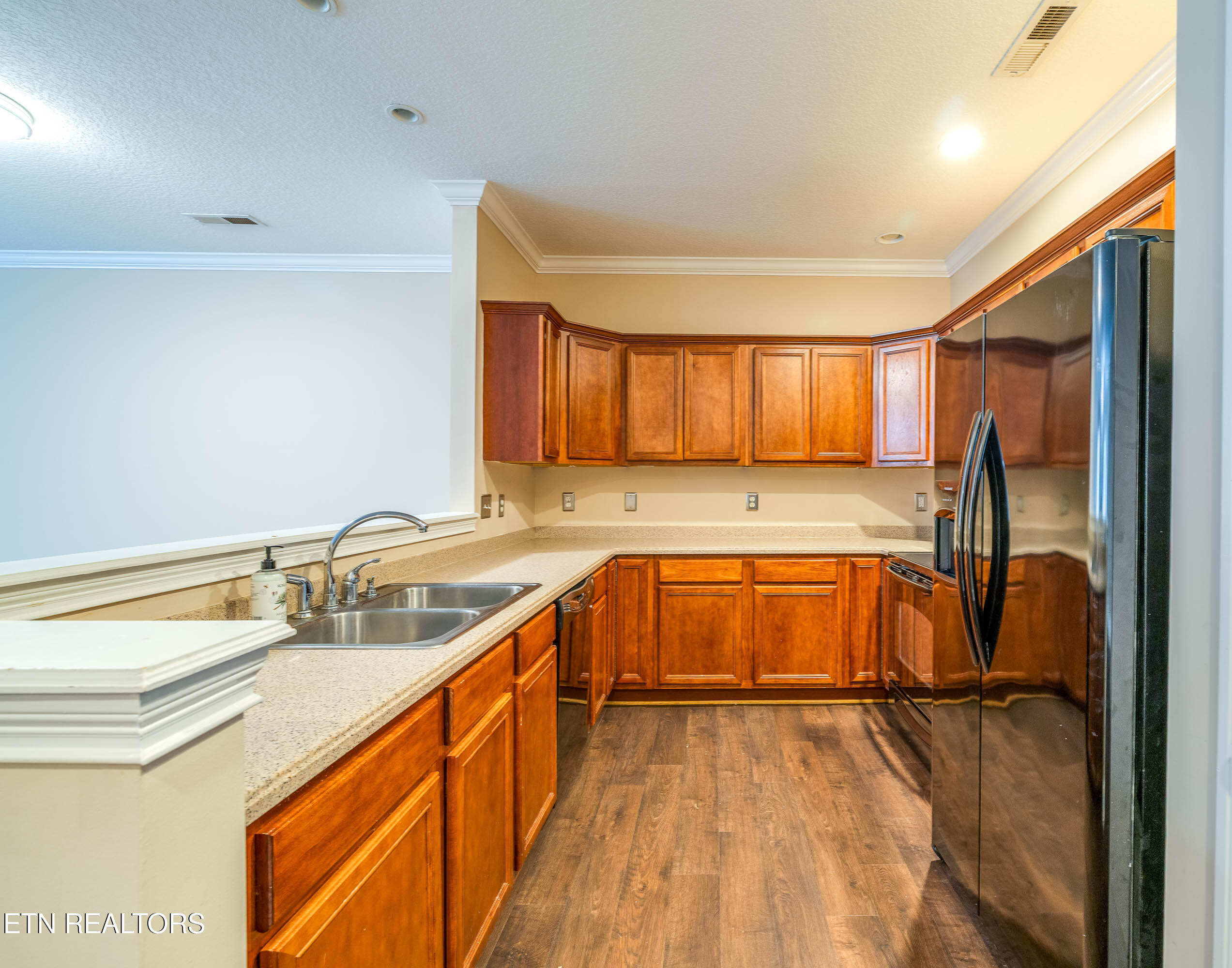7032 Pemmbrooke Shire Lane Knoxville TN 37909
