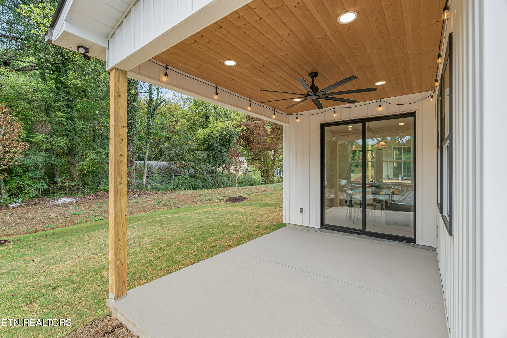 1733 Nathans Cove Way Knoxville TN 37909