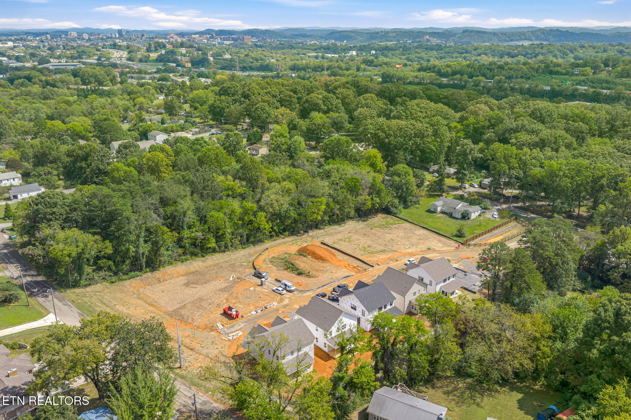 1733 Nathans Cove Way Knoxville TN 37909