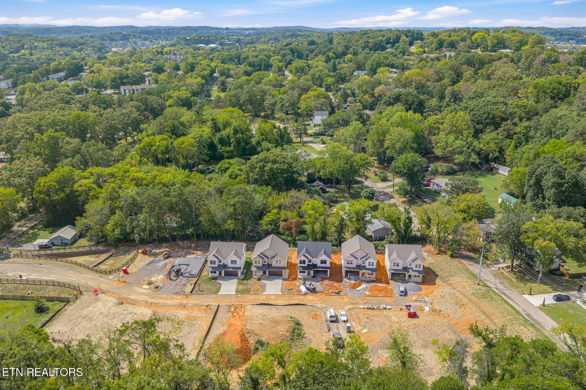 1733 Nathans Cove Way Knoxville TN 37909