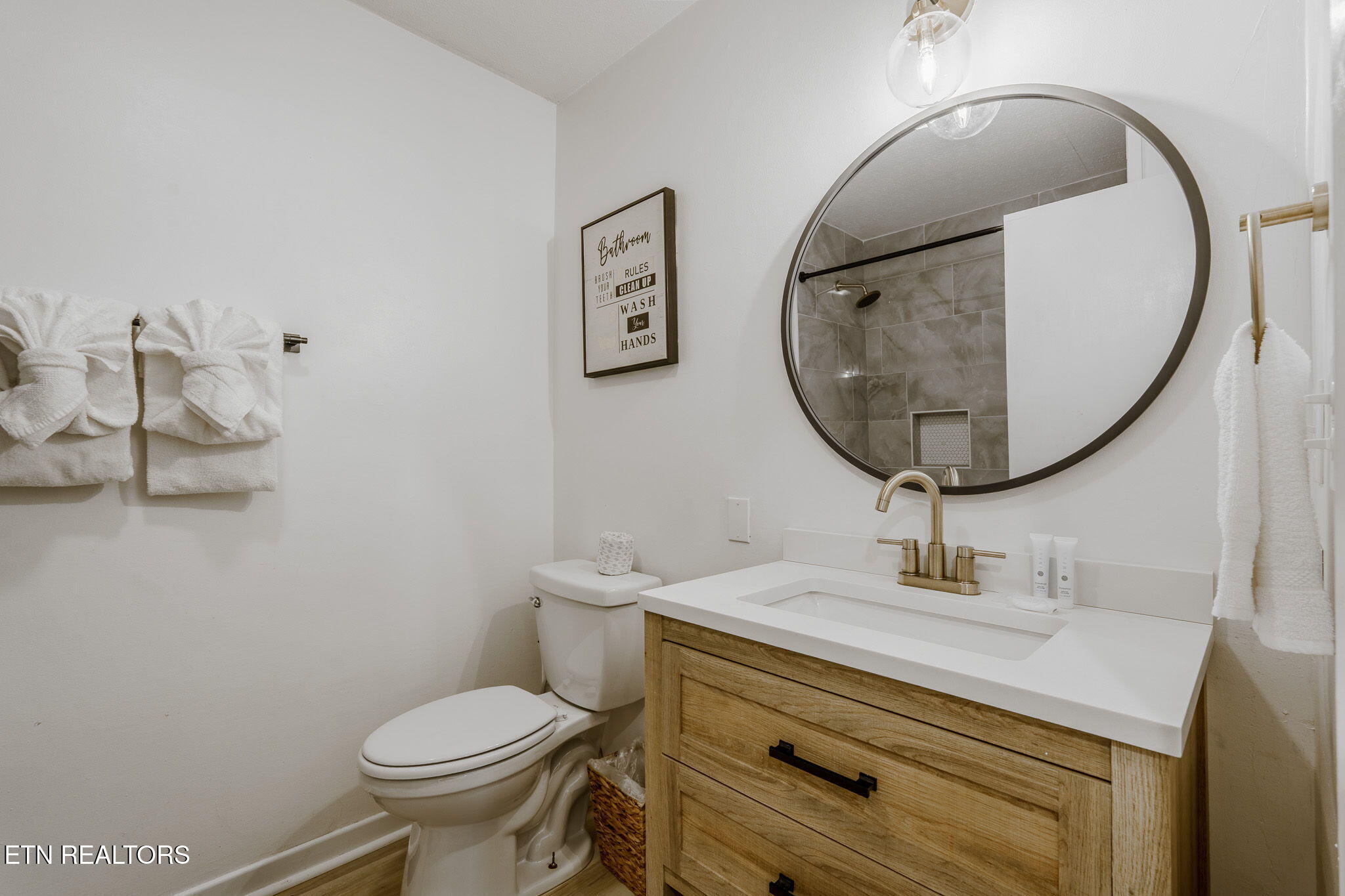 3039 Lona Drive Sevierville TN 37862