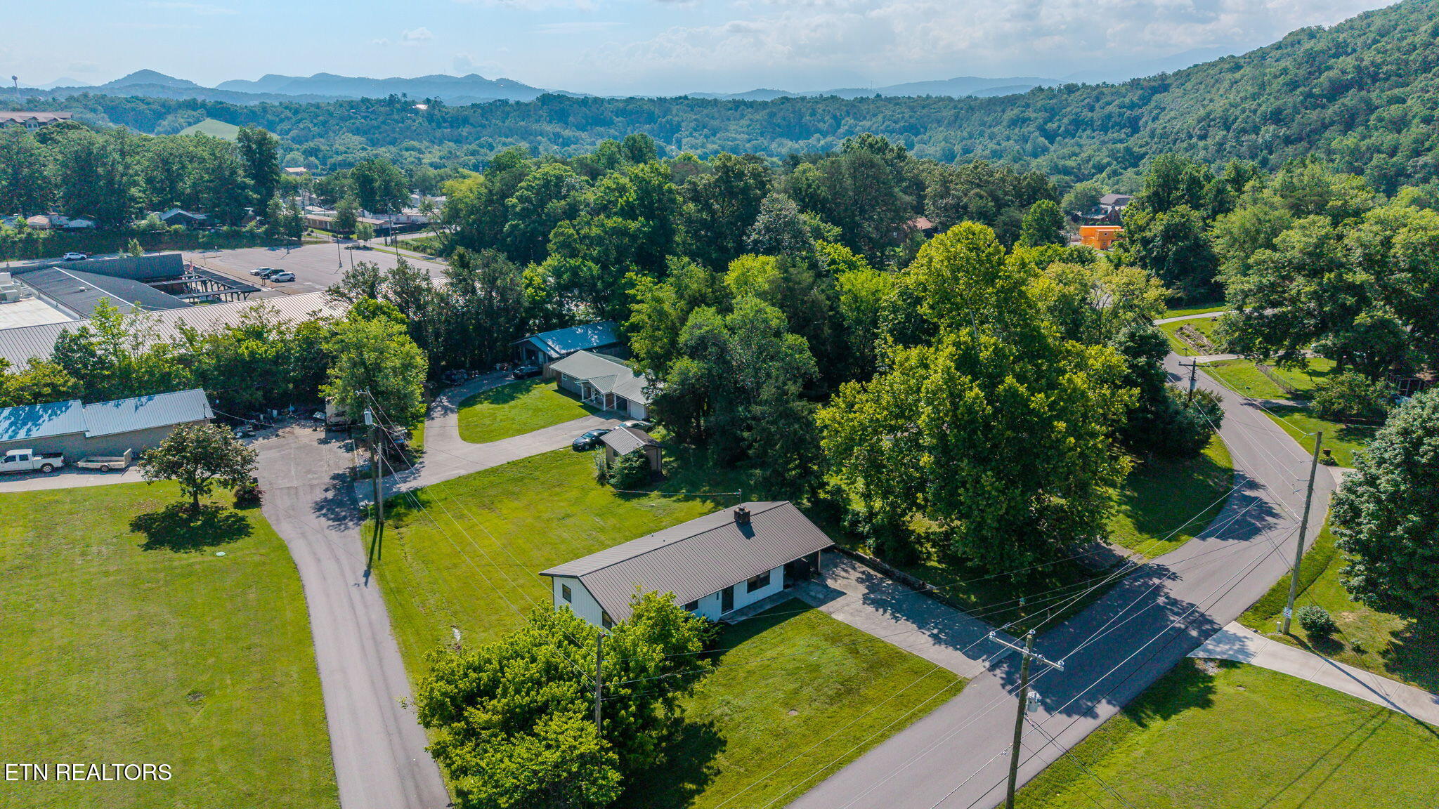 3039 Lona Drive Sevierville TN 37862