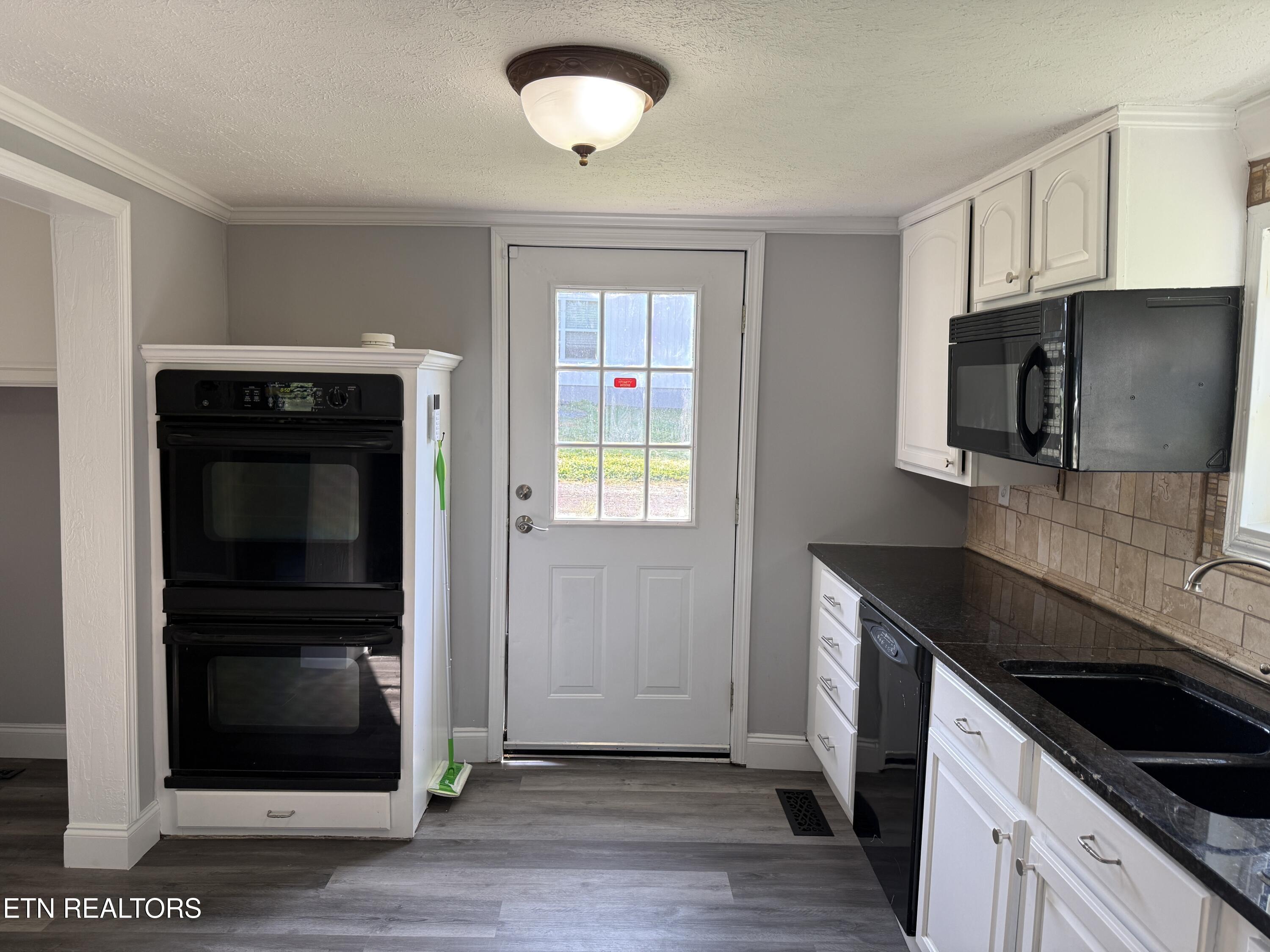 2028 Bernhurst Drive Knoxville TN 37918