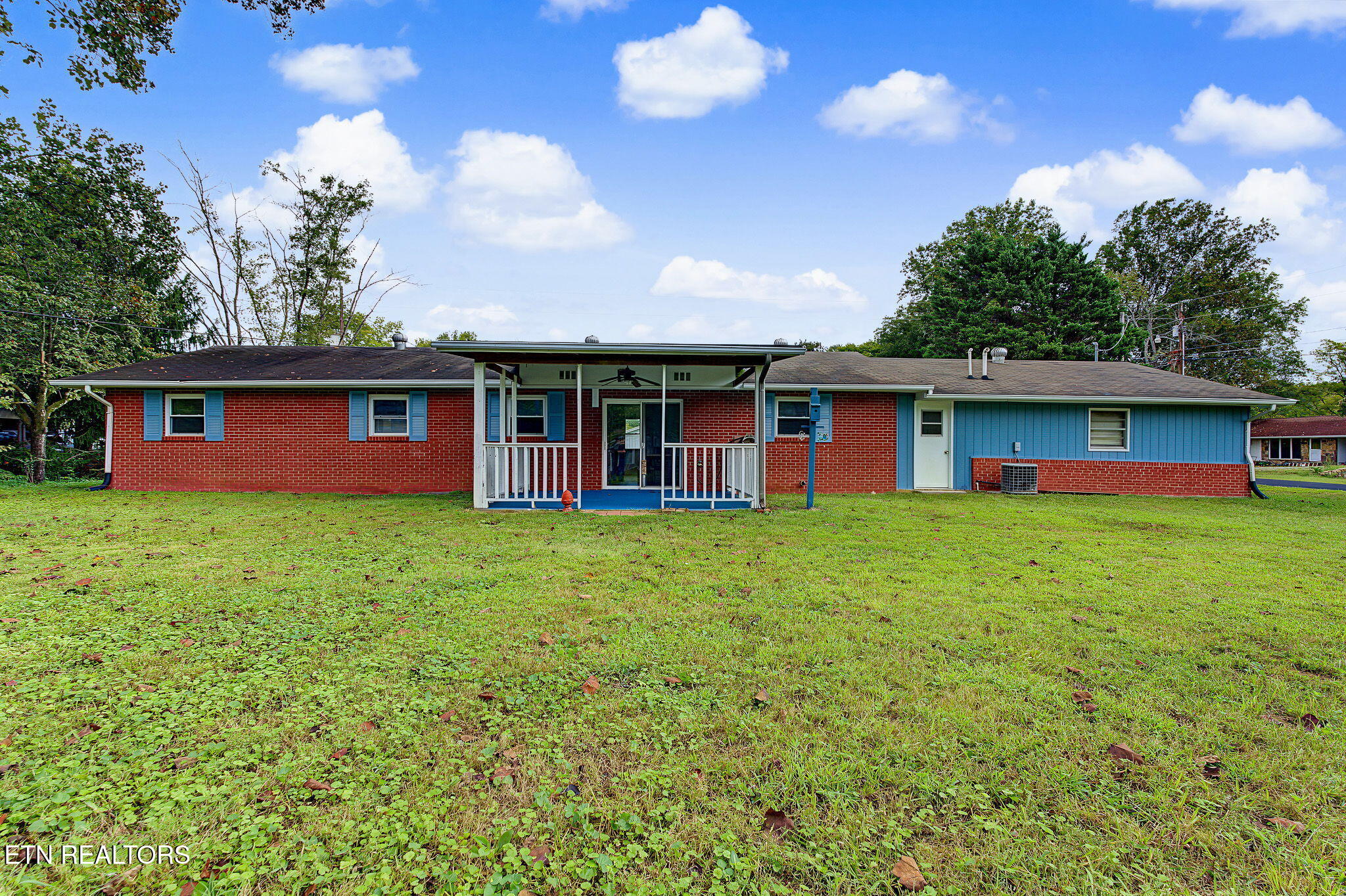 233 Estate Drive Sevierville TN 37862