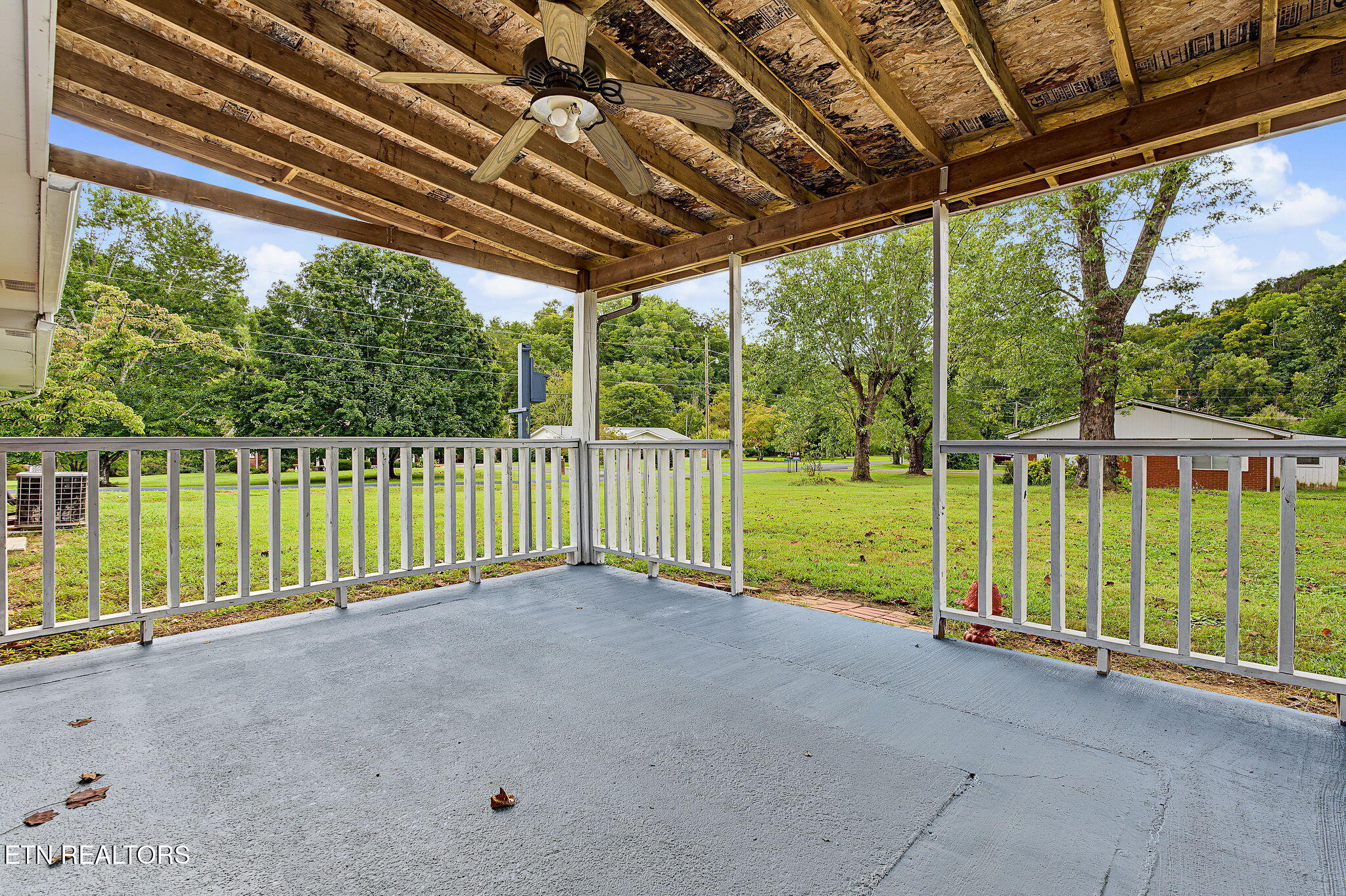233 Estate Drive Sevierville TN 37862