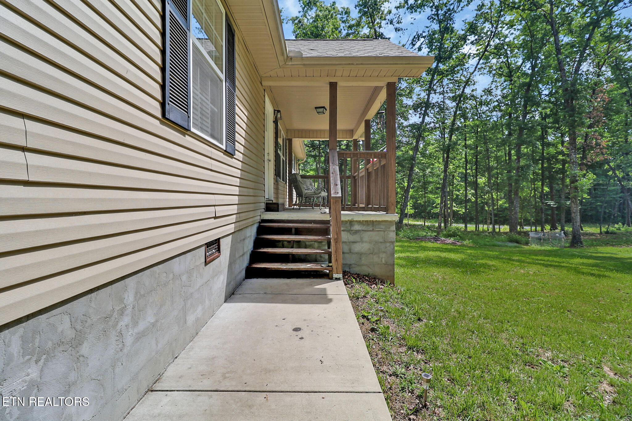 122 Jay Loop Jamestown TN 38556