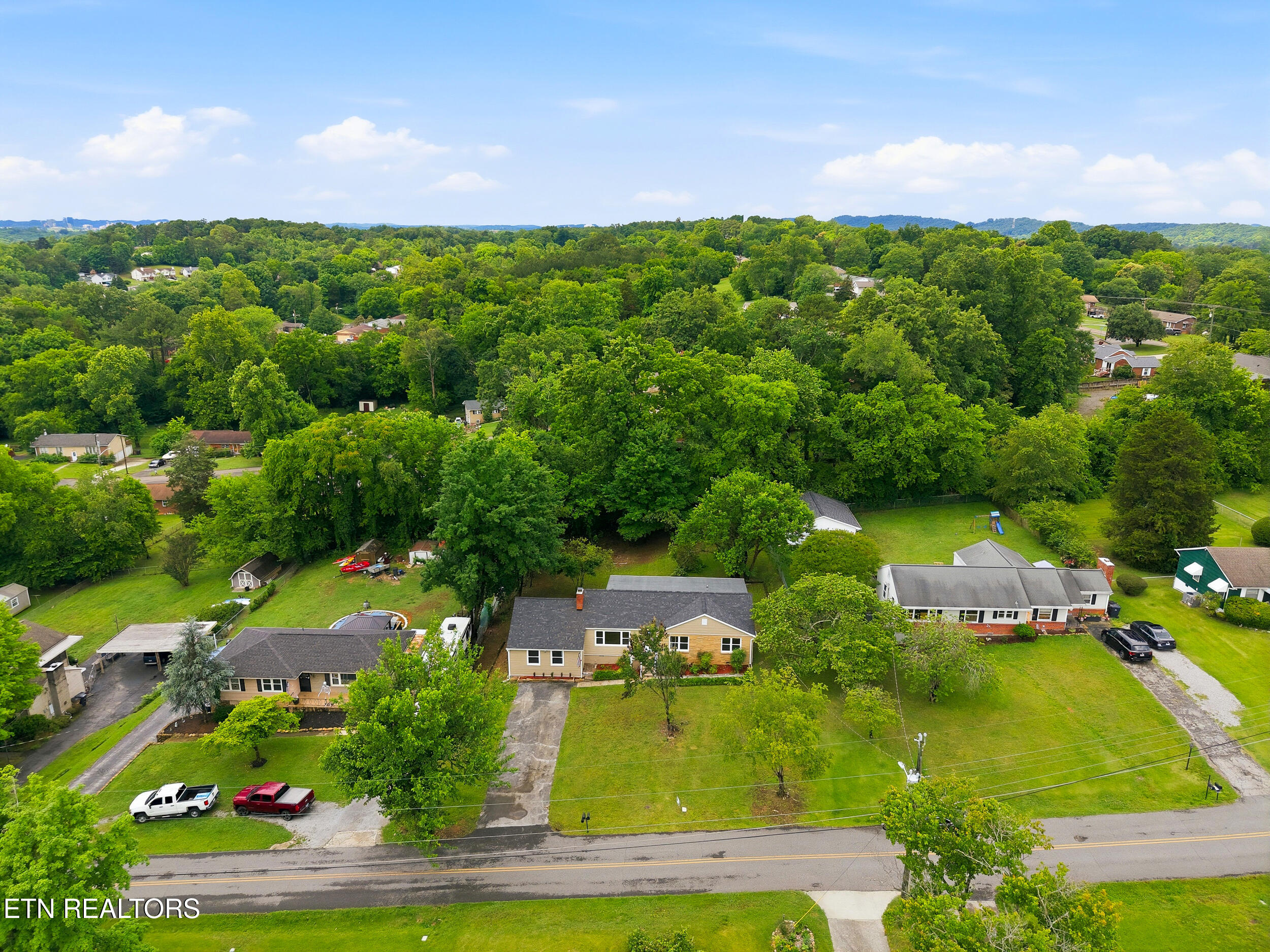 2501 Pleasant View Road Knoxville TN 37914