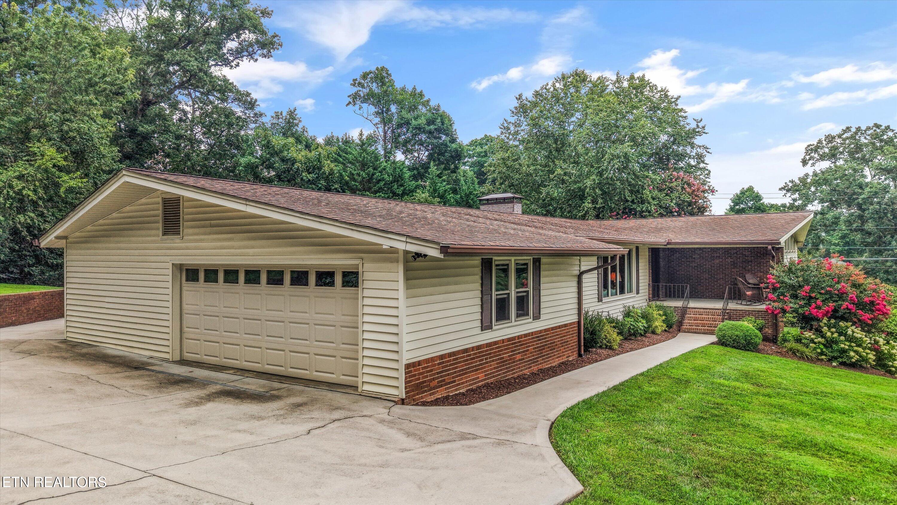 4704 Simona Road Knoxville TN 37918