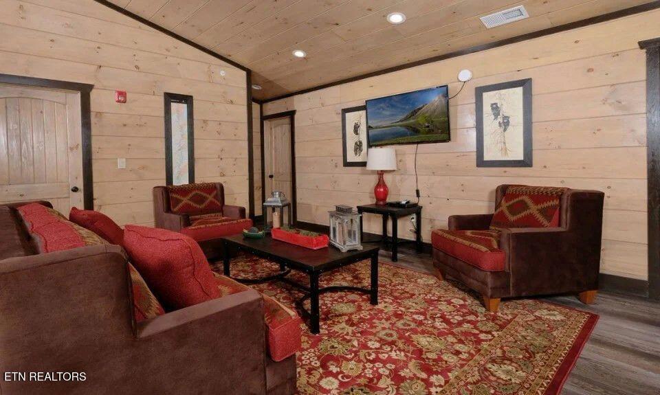 1485/1481 Sleepy Valley Lane Sevierville TN 37876