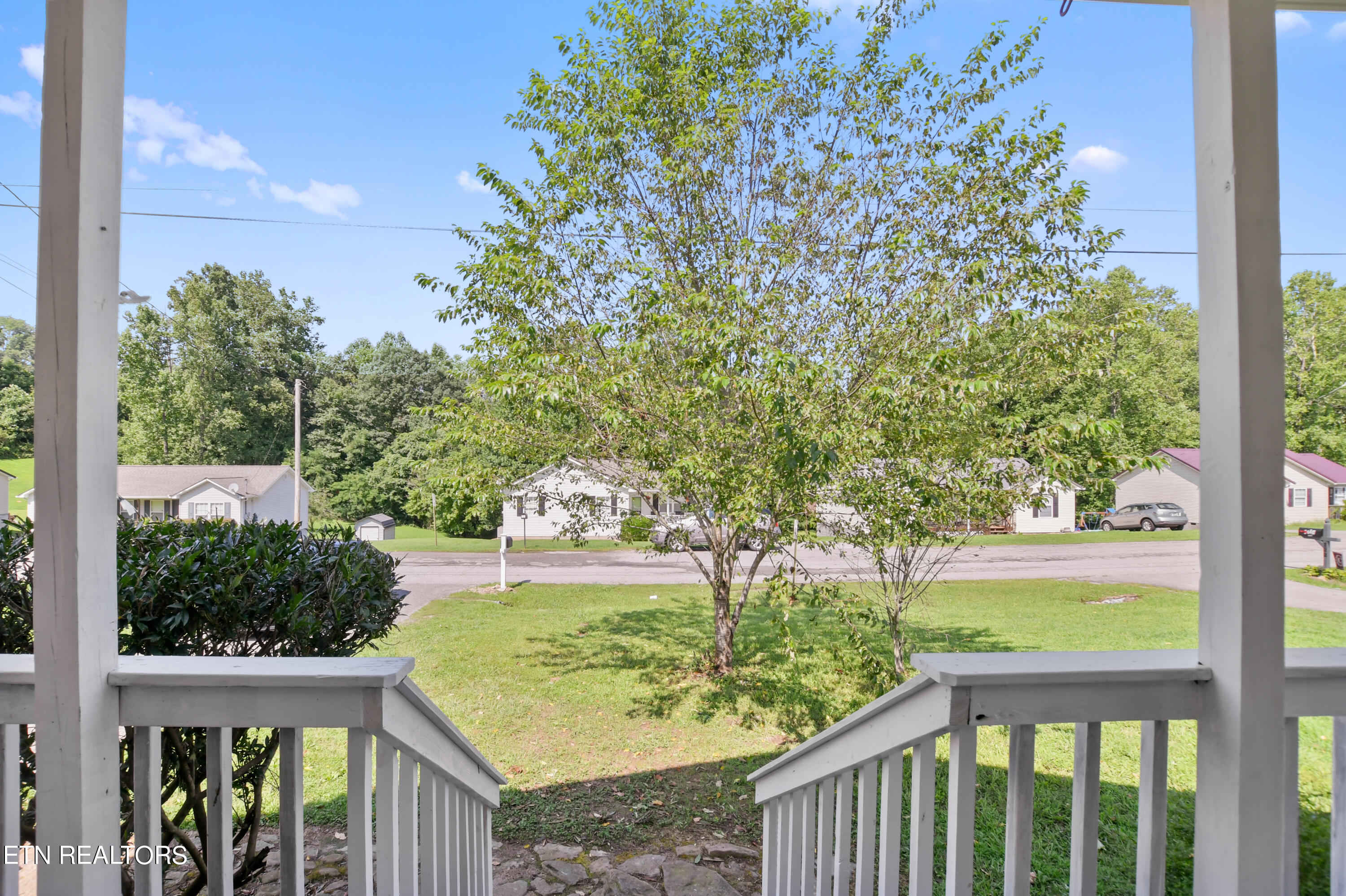 120 Regan Lane Lane Lafollette TN 37766