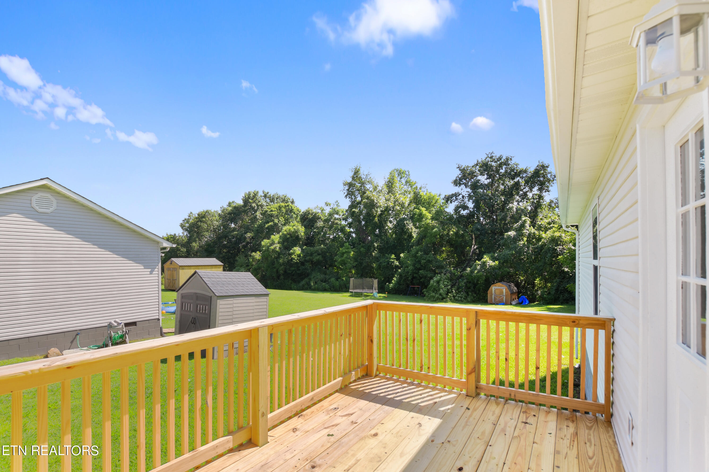 120 Regan Lane Lane Lafollette TN 37766