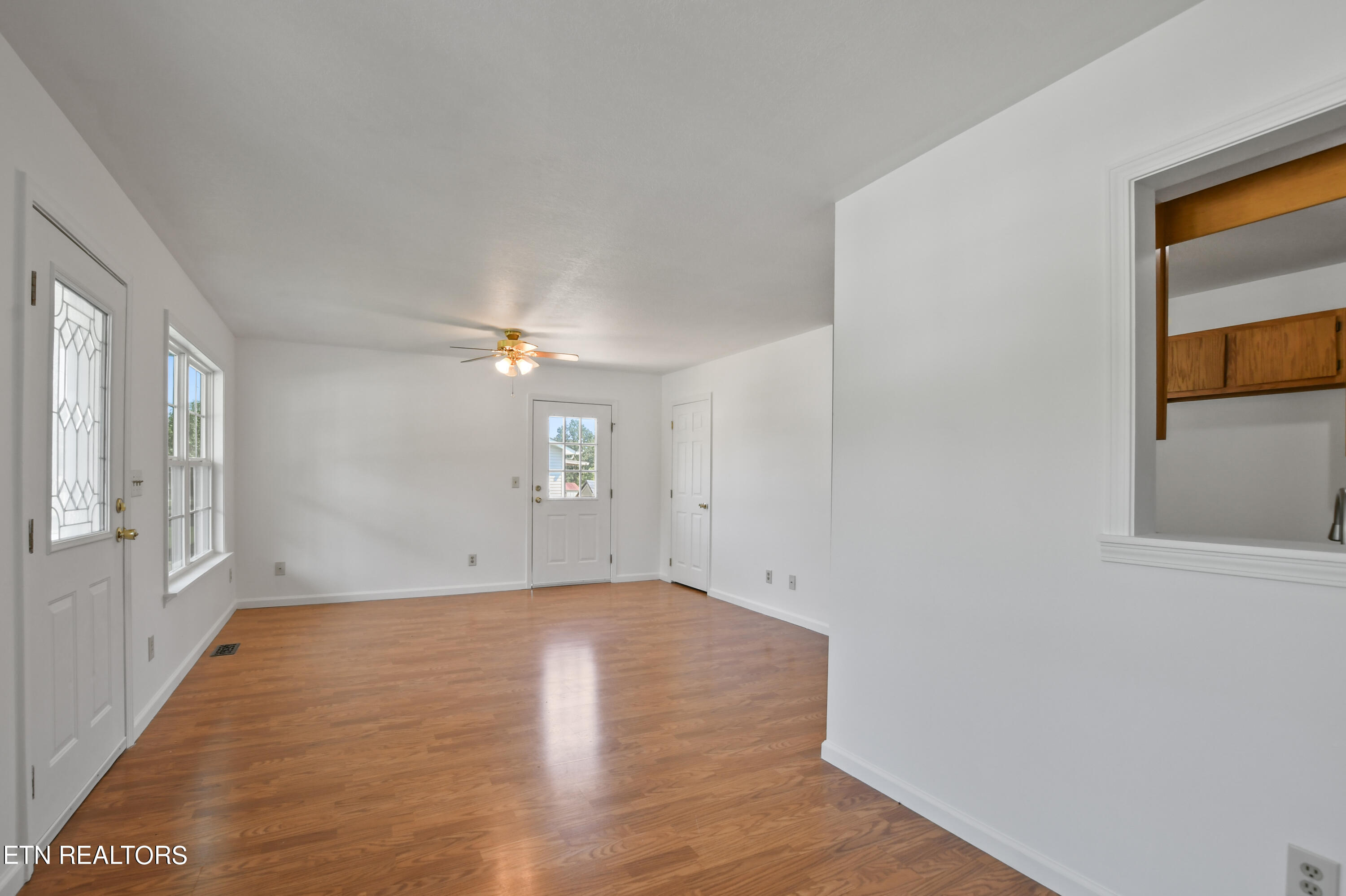 120 Regan Lane Lane Lafollette TN 37766