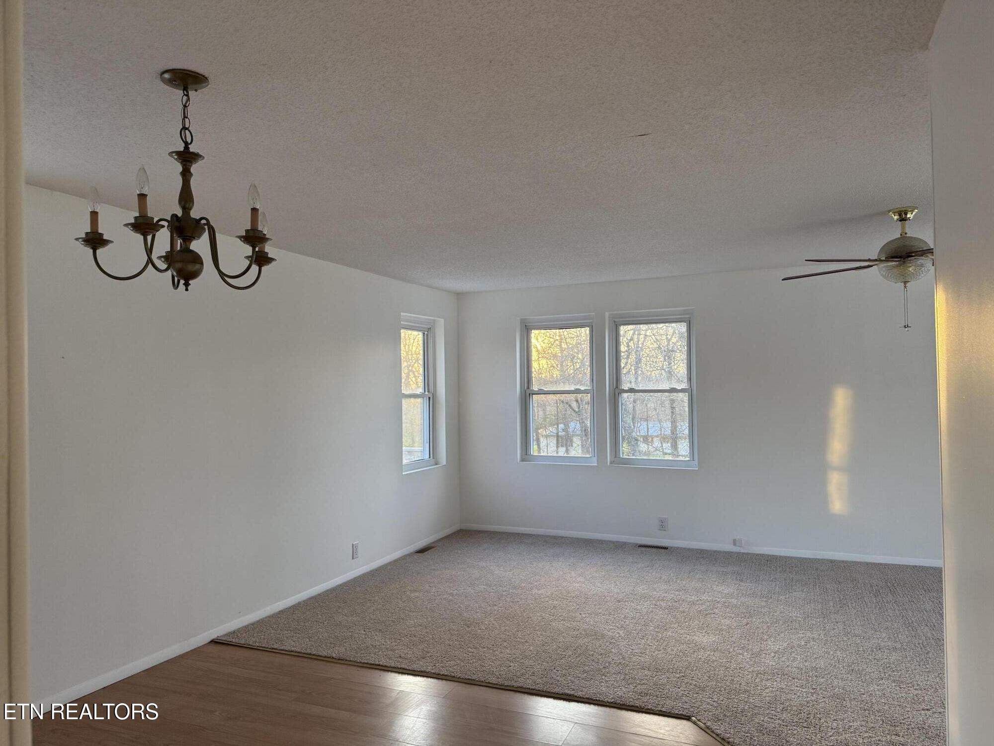 424 Lakeview Drive Crossville TN 38558