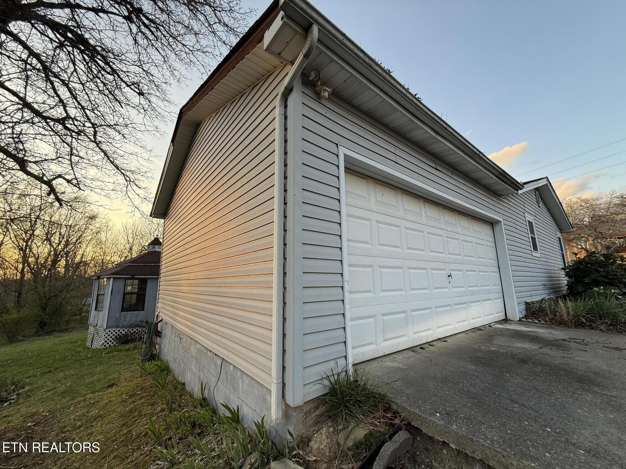 424 Lakeview Drive Crossville TN 38558