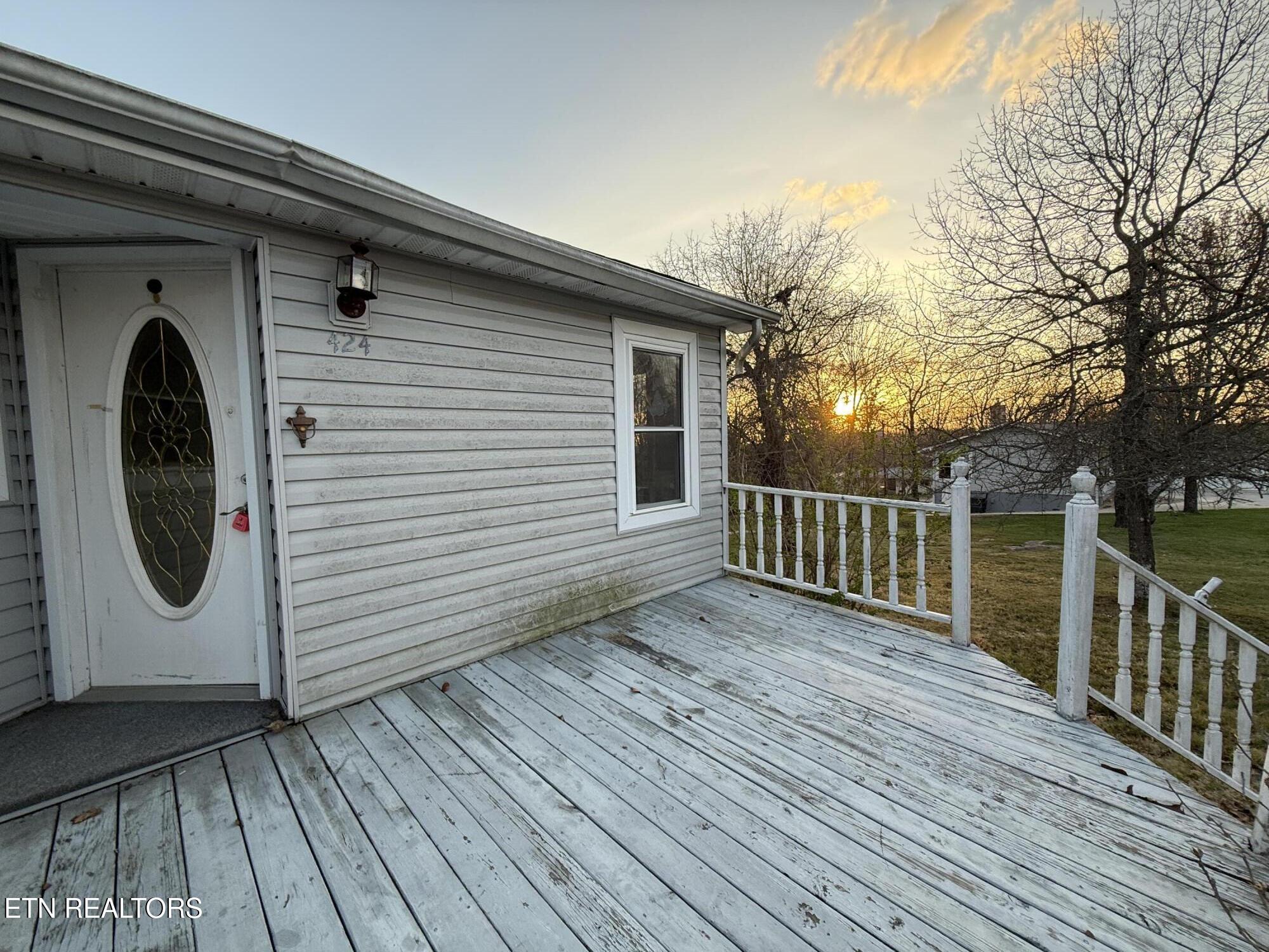 424 Lakeview Drive Crossville TN 38558
