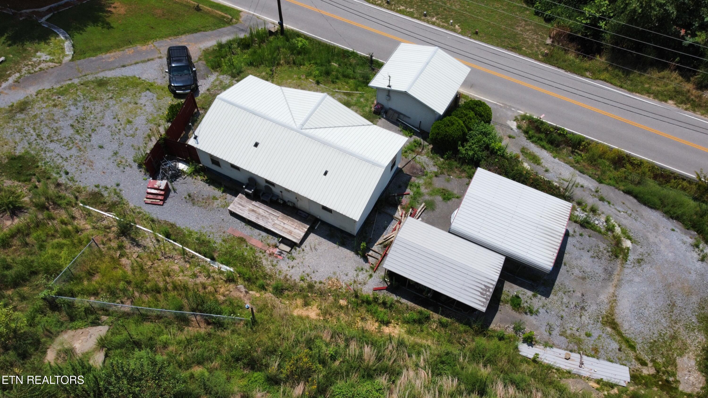 245 State Highway 72 Baxter KY 40806