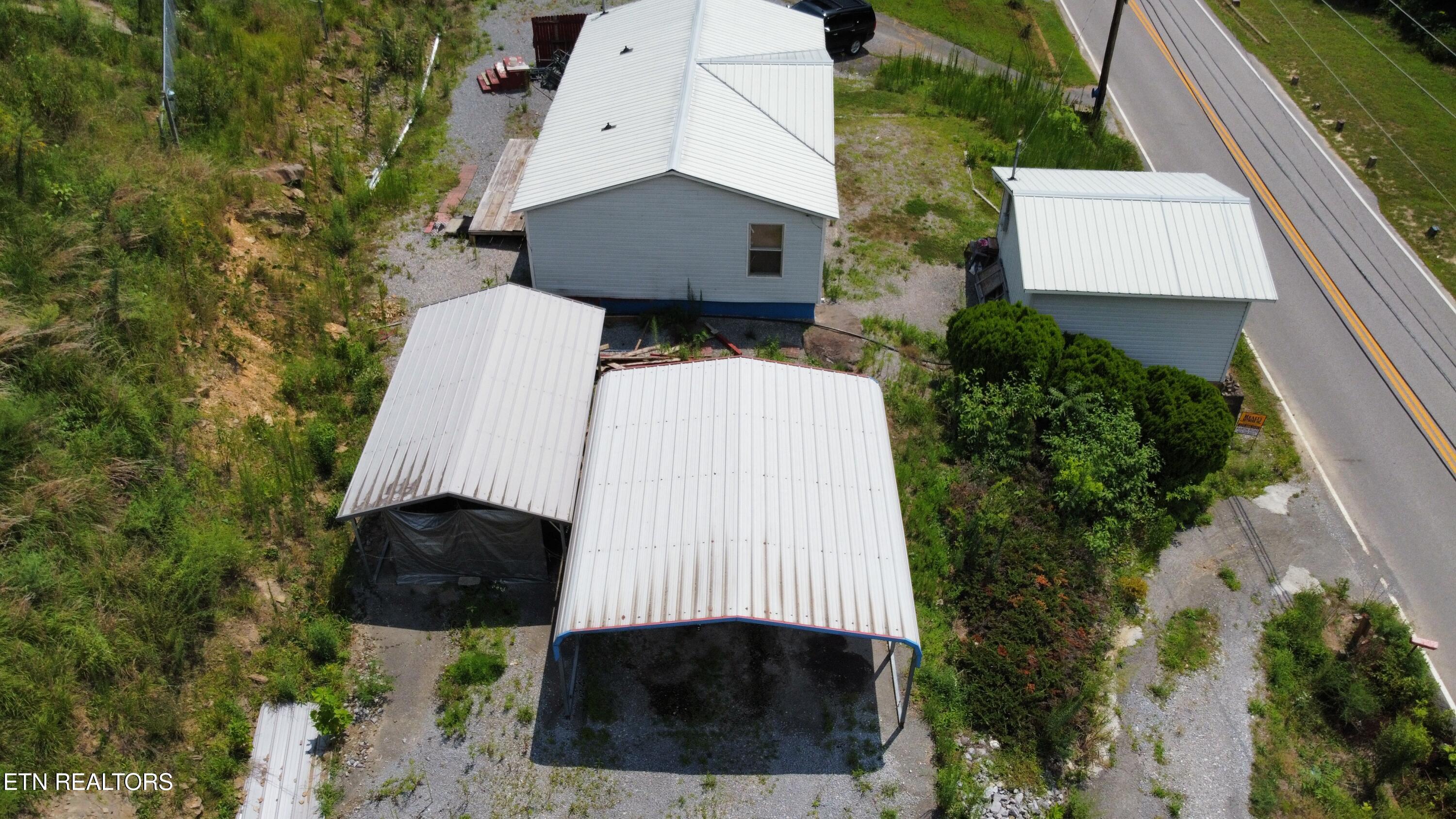 245 State Highway 72 Baxter KY 40806