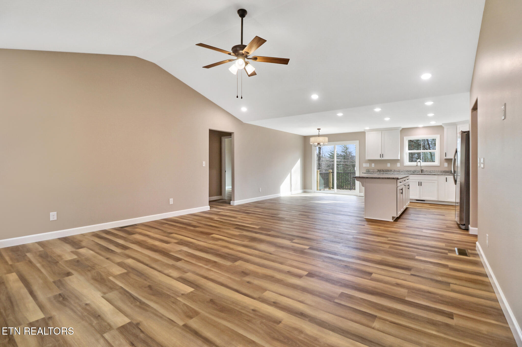 154 Adler Lane Crossville TN 38558